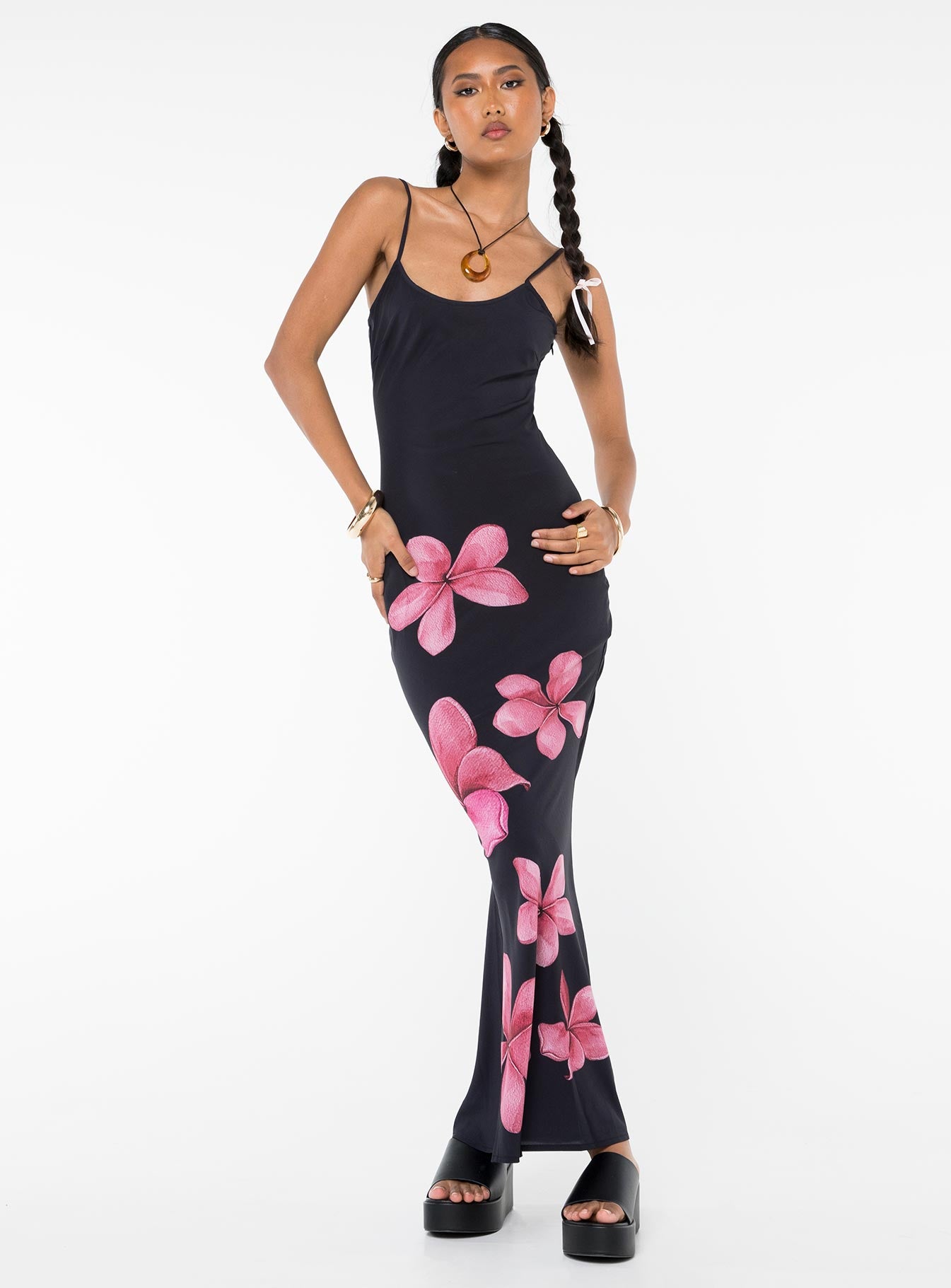 Katrine Flower Maxi Dress Black - Image 3