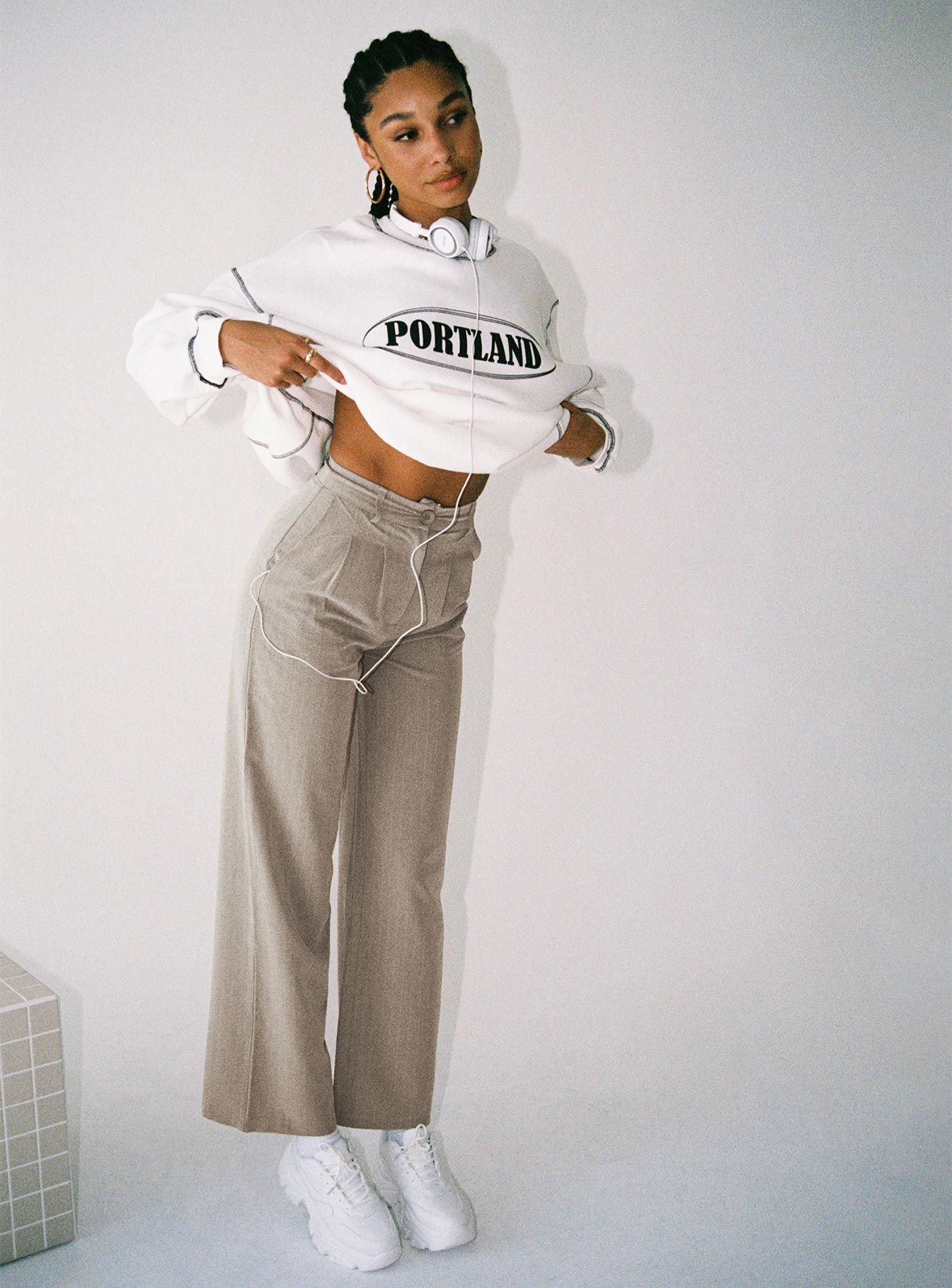 Archer Pants Pinstripe Beige - Image 6