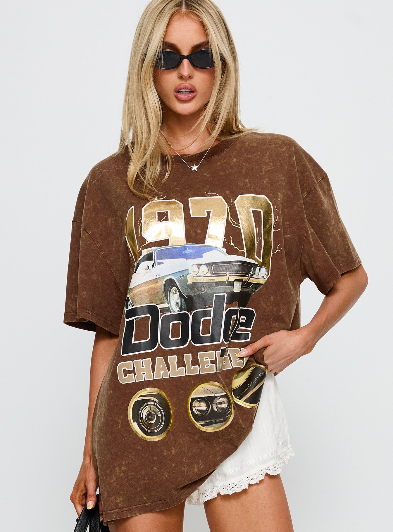 1970 Dodge Charger Oversied Graphic Top Brown - Image 2