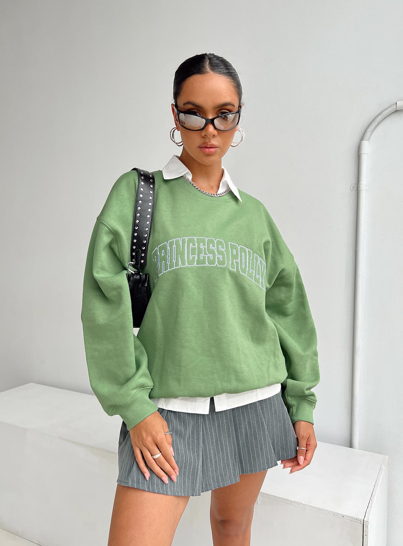 Princess Polly Crew Neck Sweatshirt Collegiate Text Green - Image 2