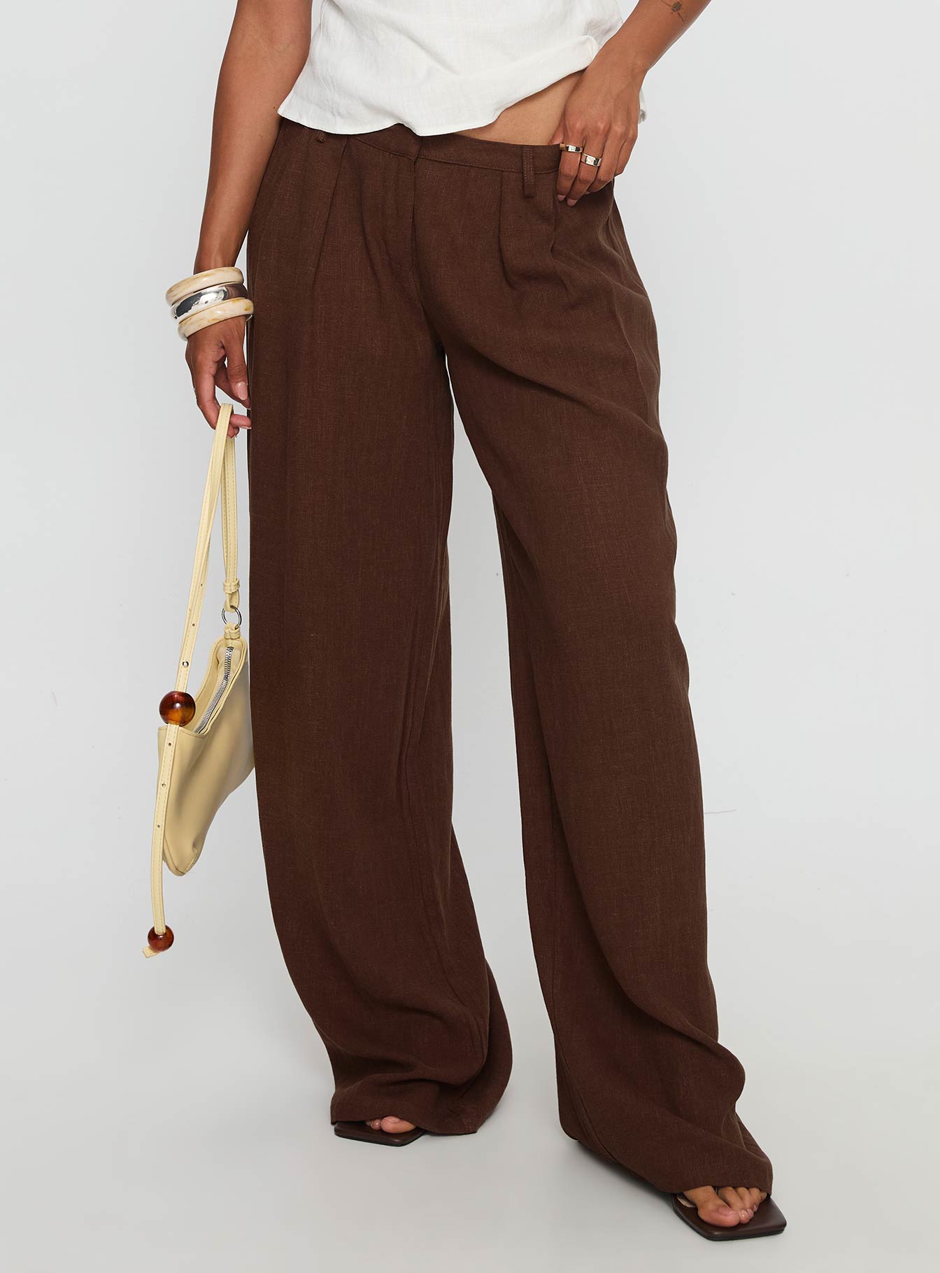 Vianca Low Rise Linen Pant Chocolate - Image 2