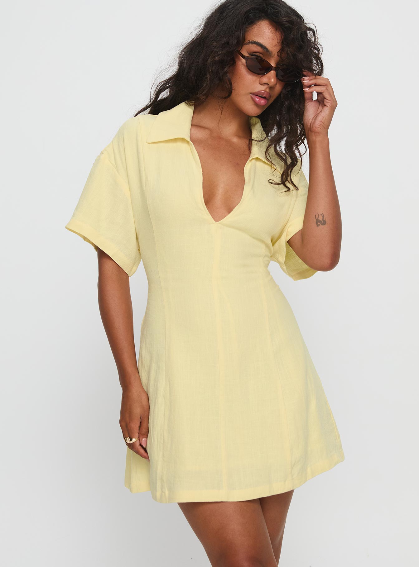 Wylla V Neck Linen Mini Dress Yellow - Image 2