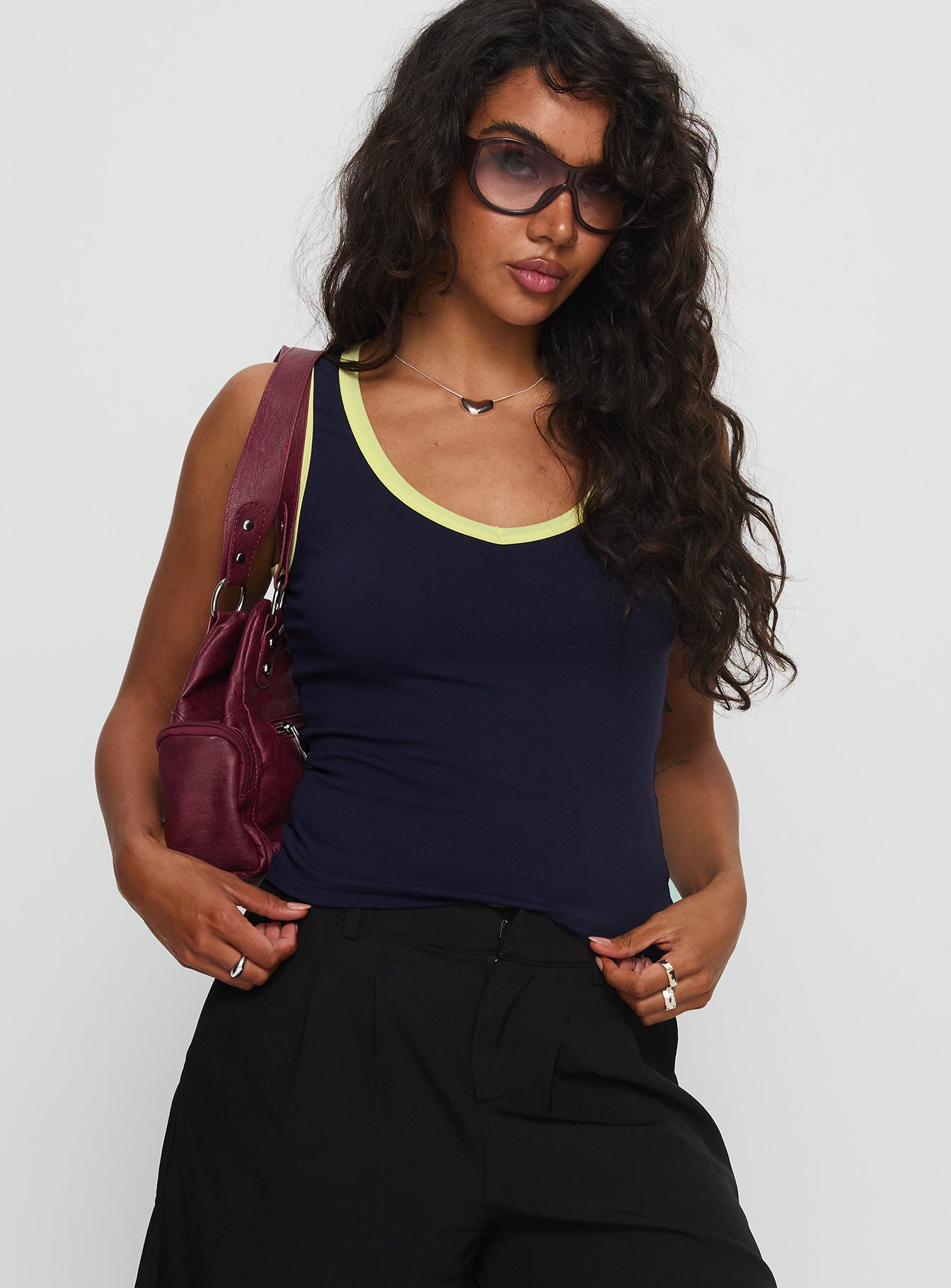 Elionne V Neck Contrast Top Navy / Yellow - Image 2