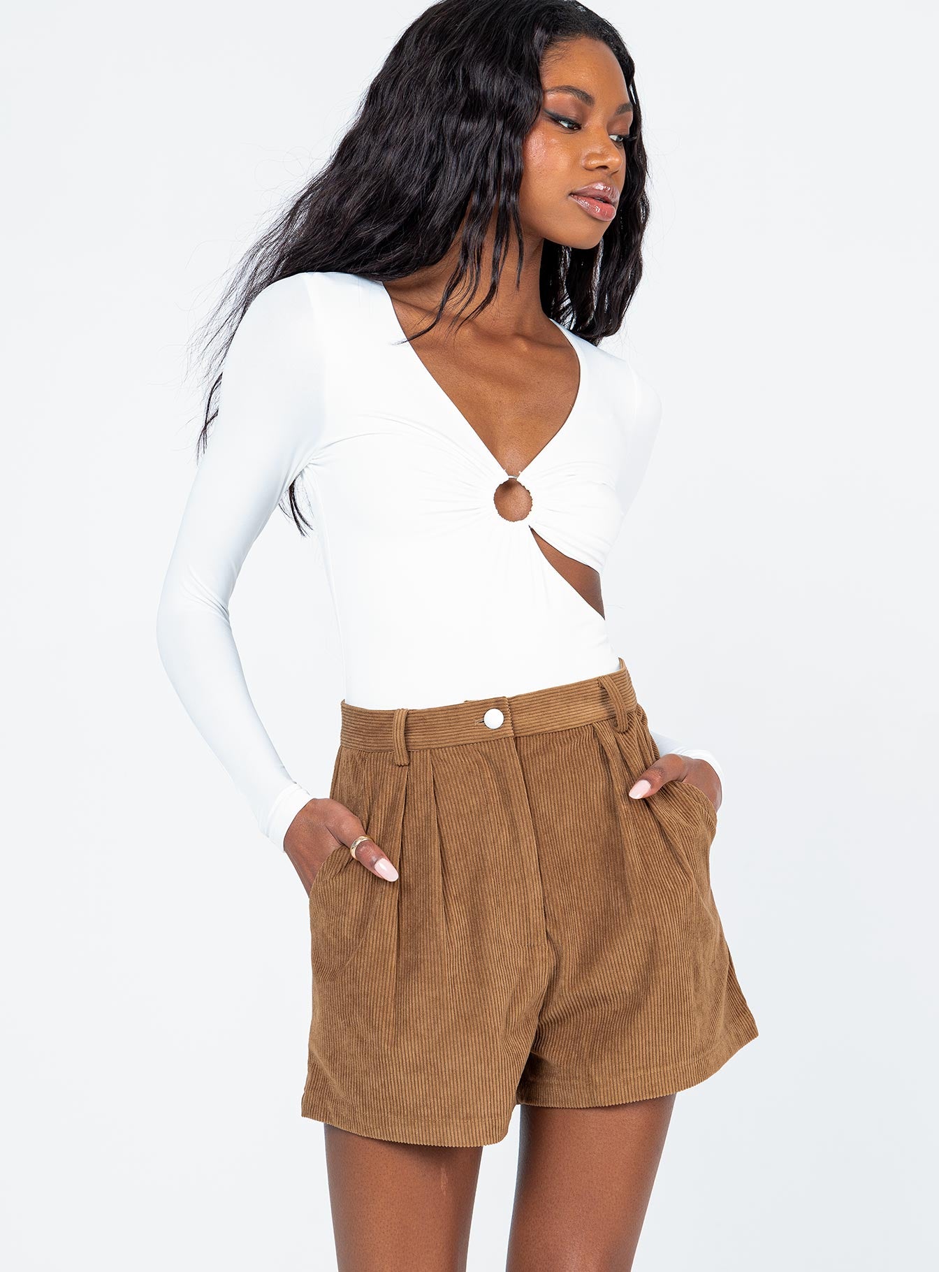 Rhanni Shorts Brown - Image 2