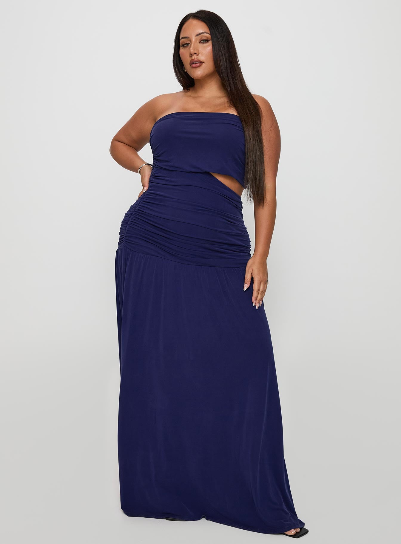 Grandeur Strapless Maxi Dress Navy Curve - Image 2