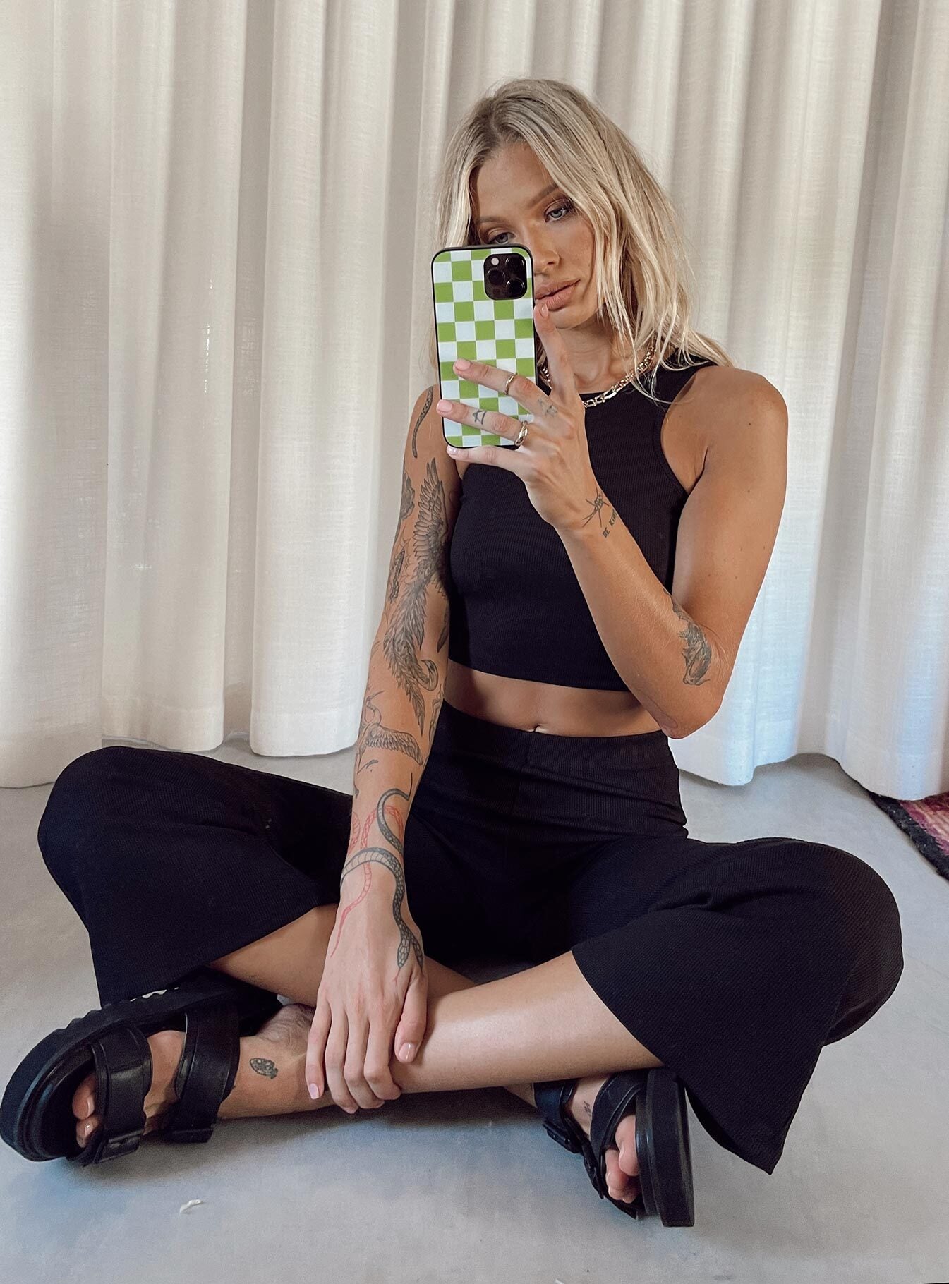 Marnie Set Black - Image 9