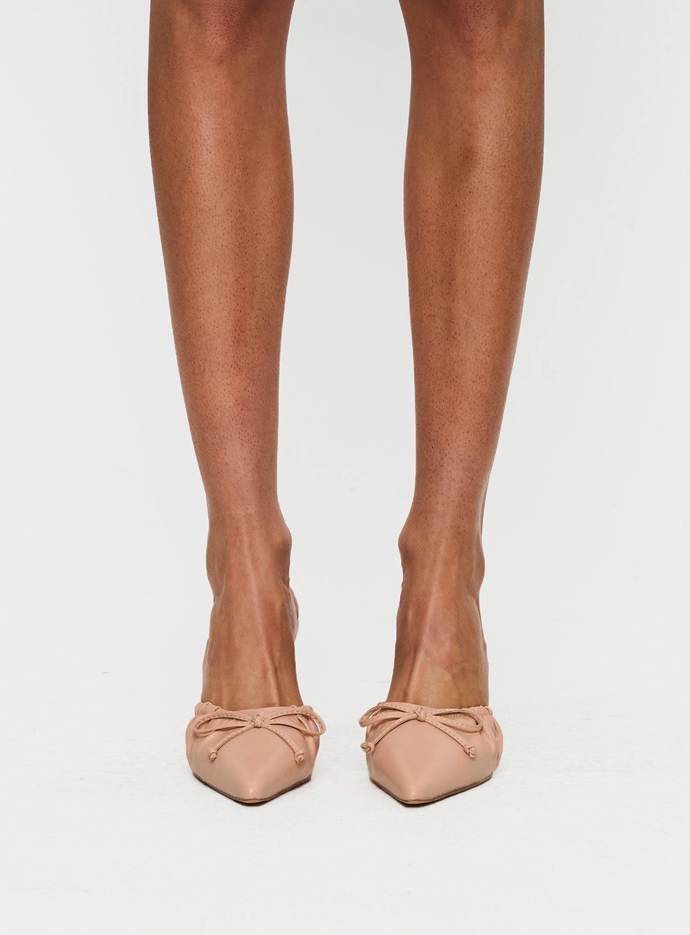 Get To You Pointed Toe Heels Beige - Image 2