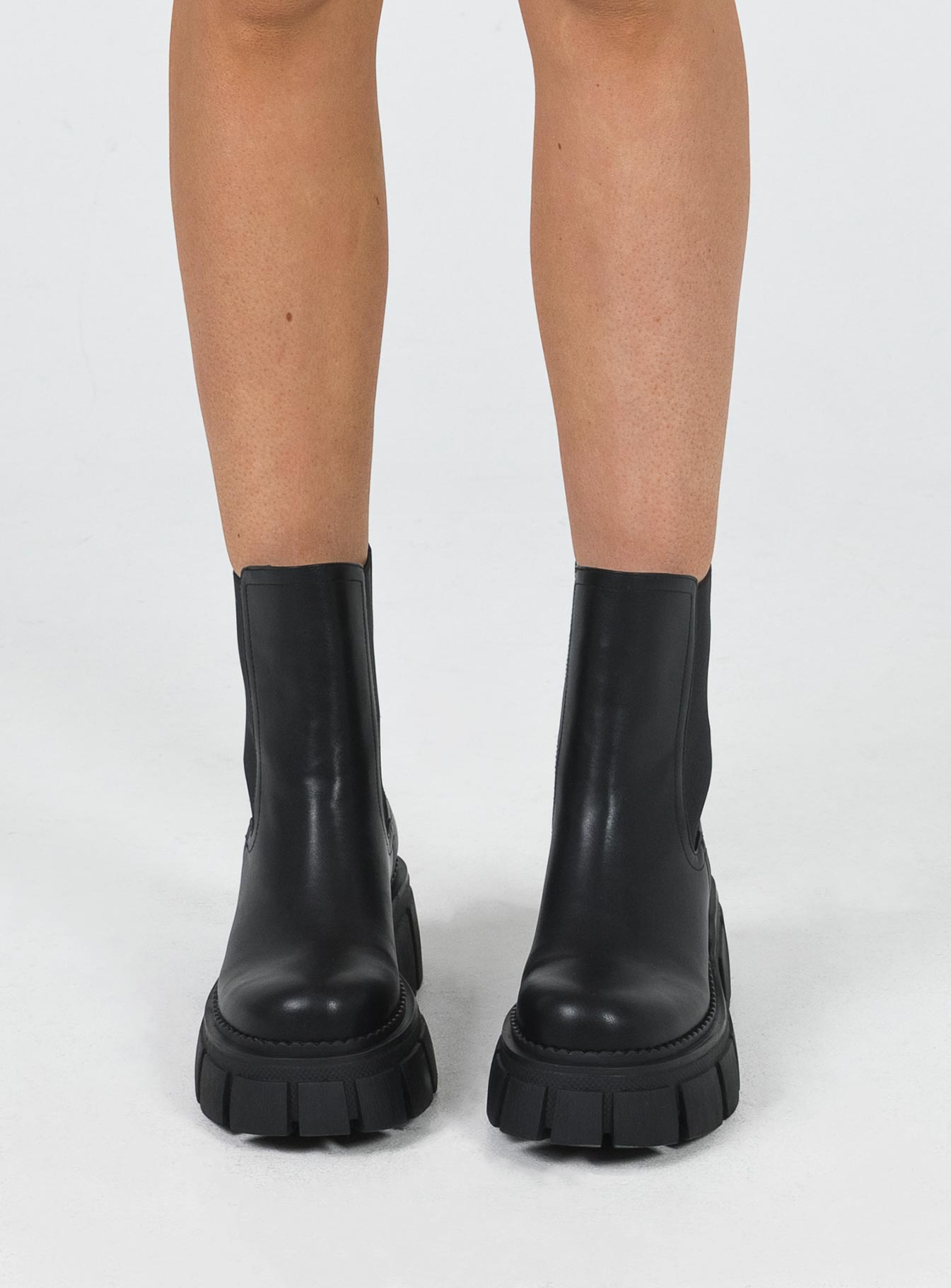 Leddick Boots Black - Image 2