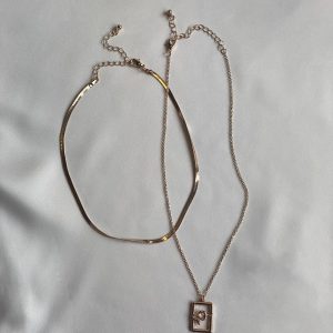 Mani Serpent Necklace Gold