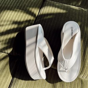 Lola Platform Sandals Beige