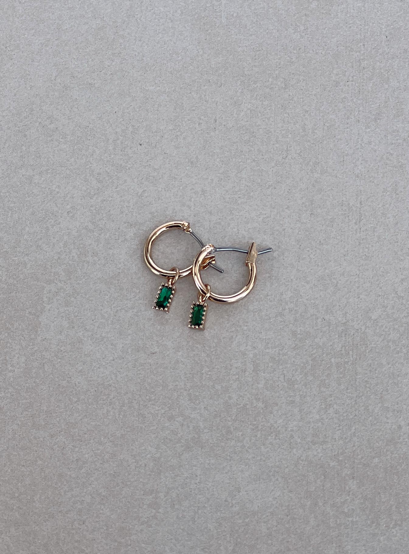 She's Confident Earrings Green - Image 3
