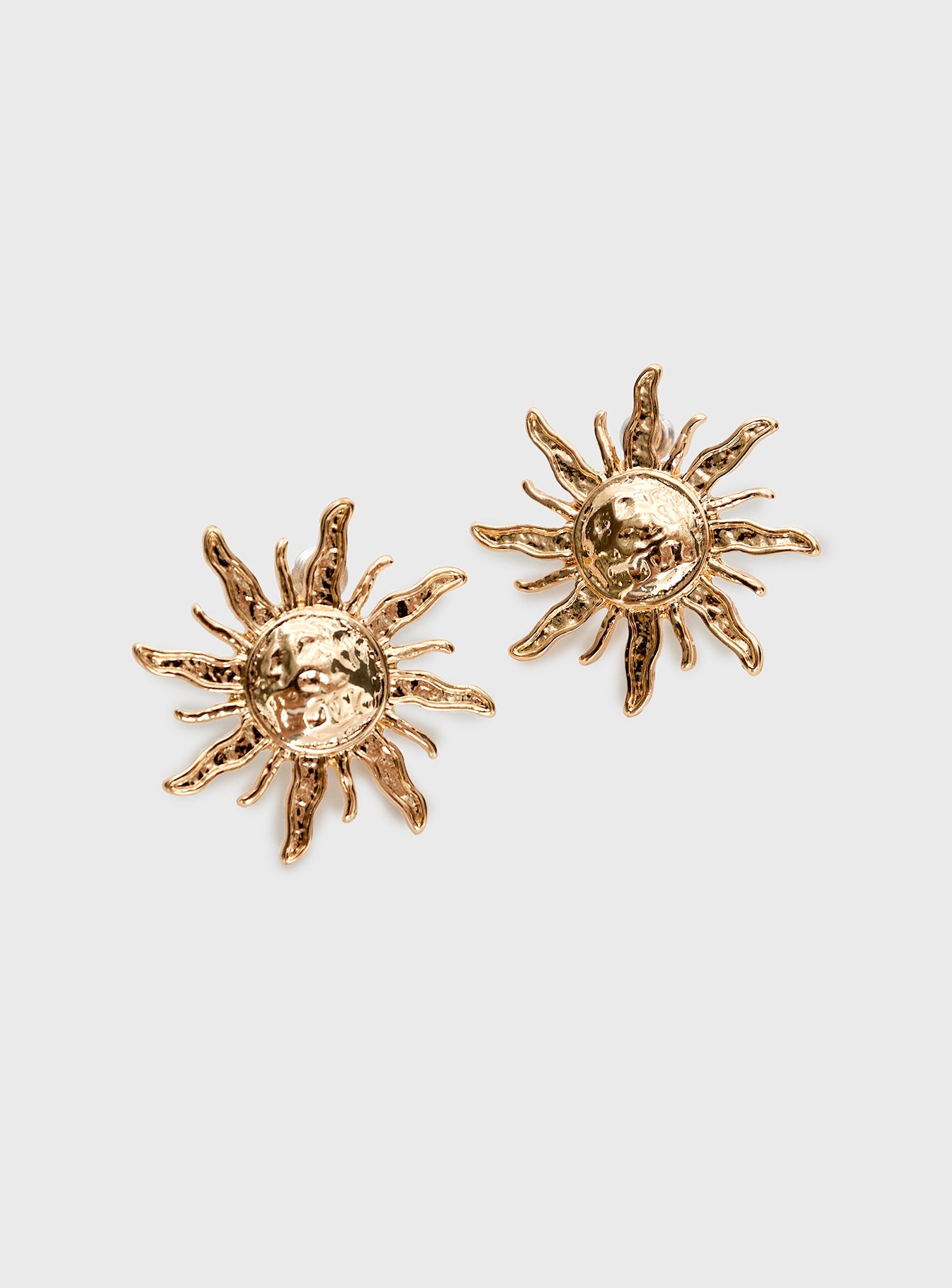 Maddalena Earrings Gold - Image 2