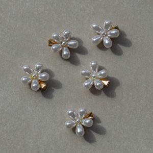 Hammond Flower Hair Clip Pack White