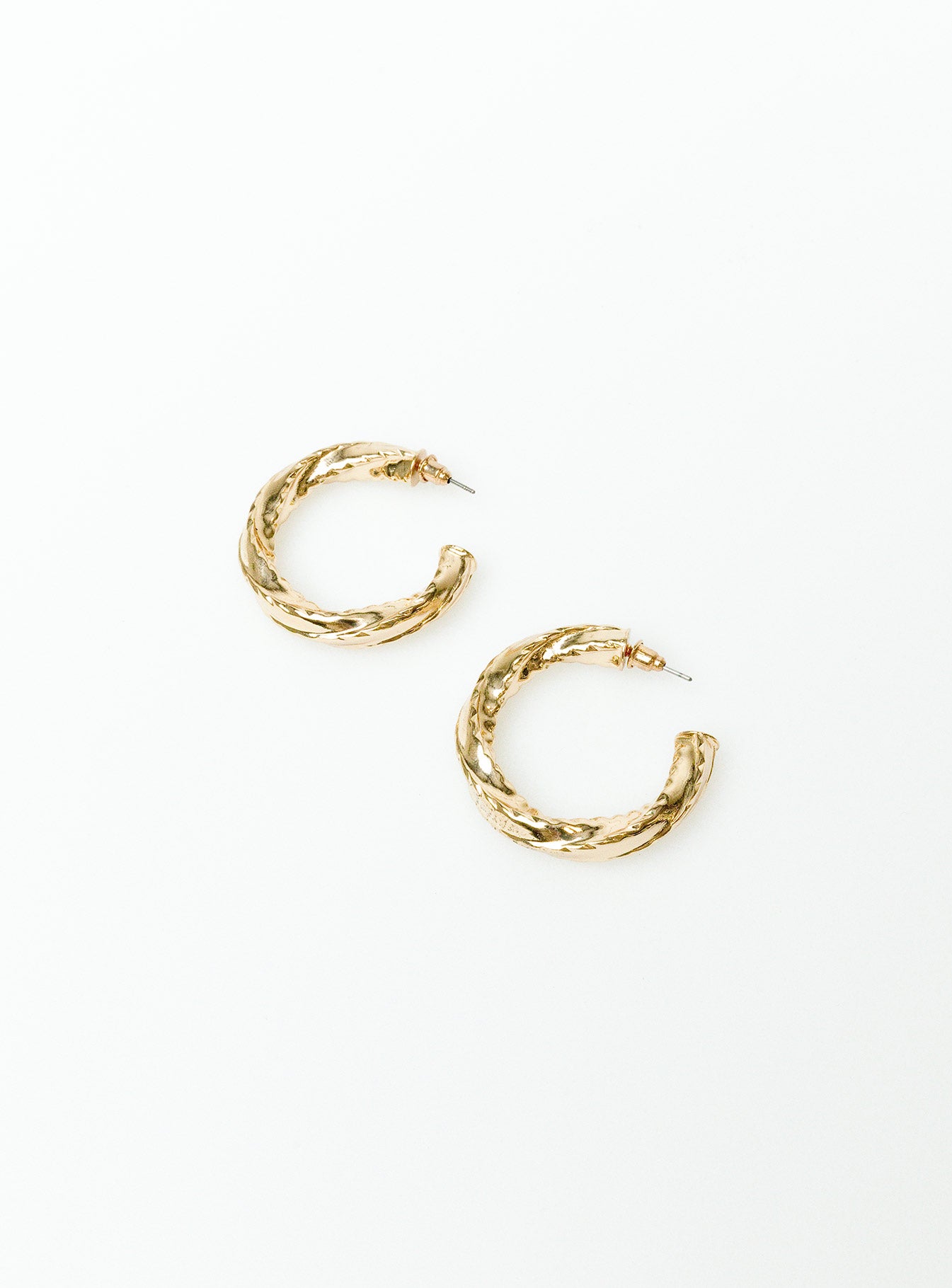 Annelyse Earrings Gold - Image 2