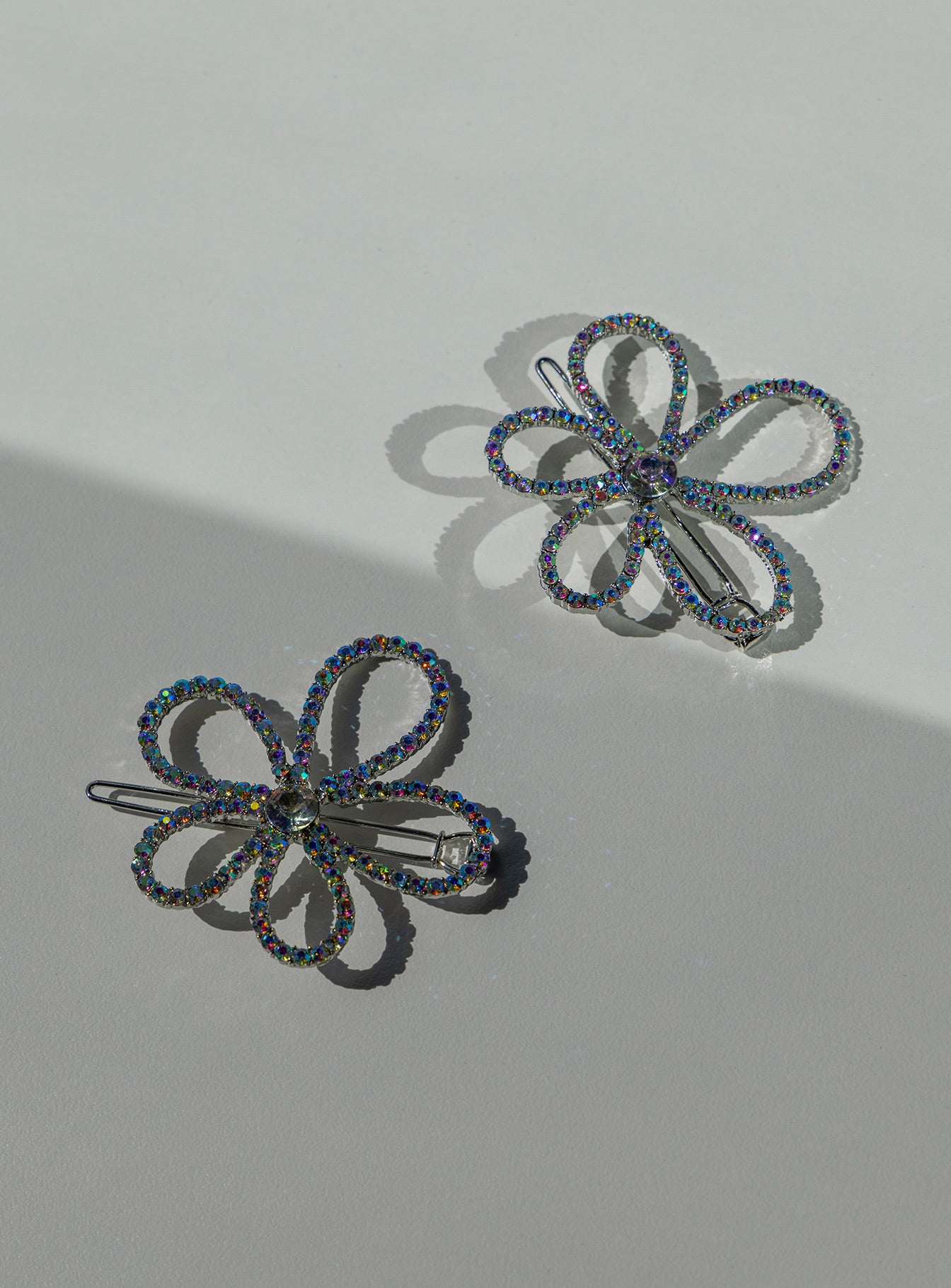 Bello Crystal Flower Hair Pin Silver