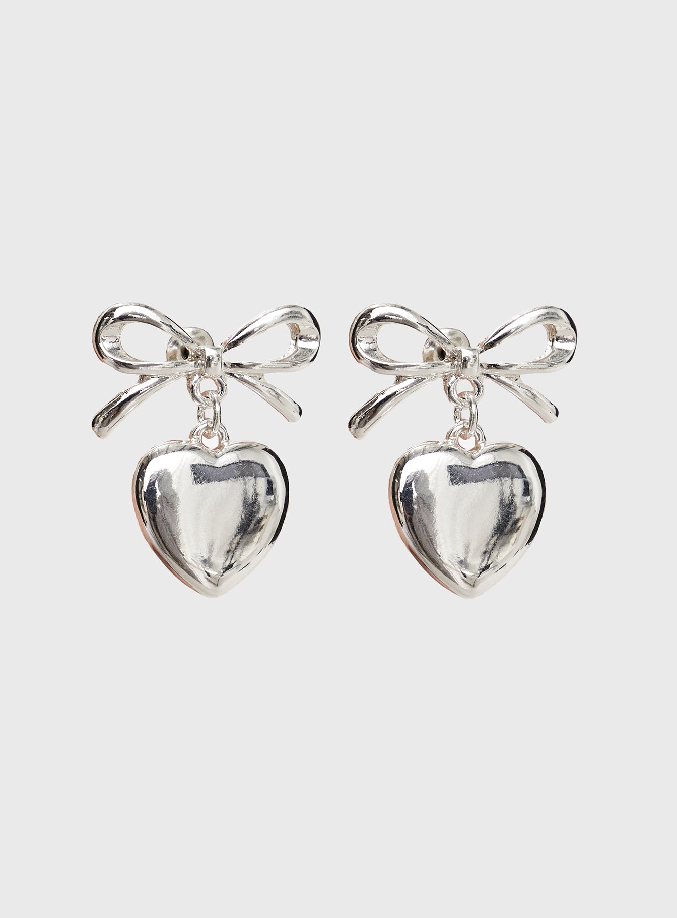 Zephyra Earrings Silver - Image 2