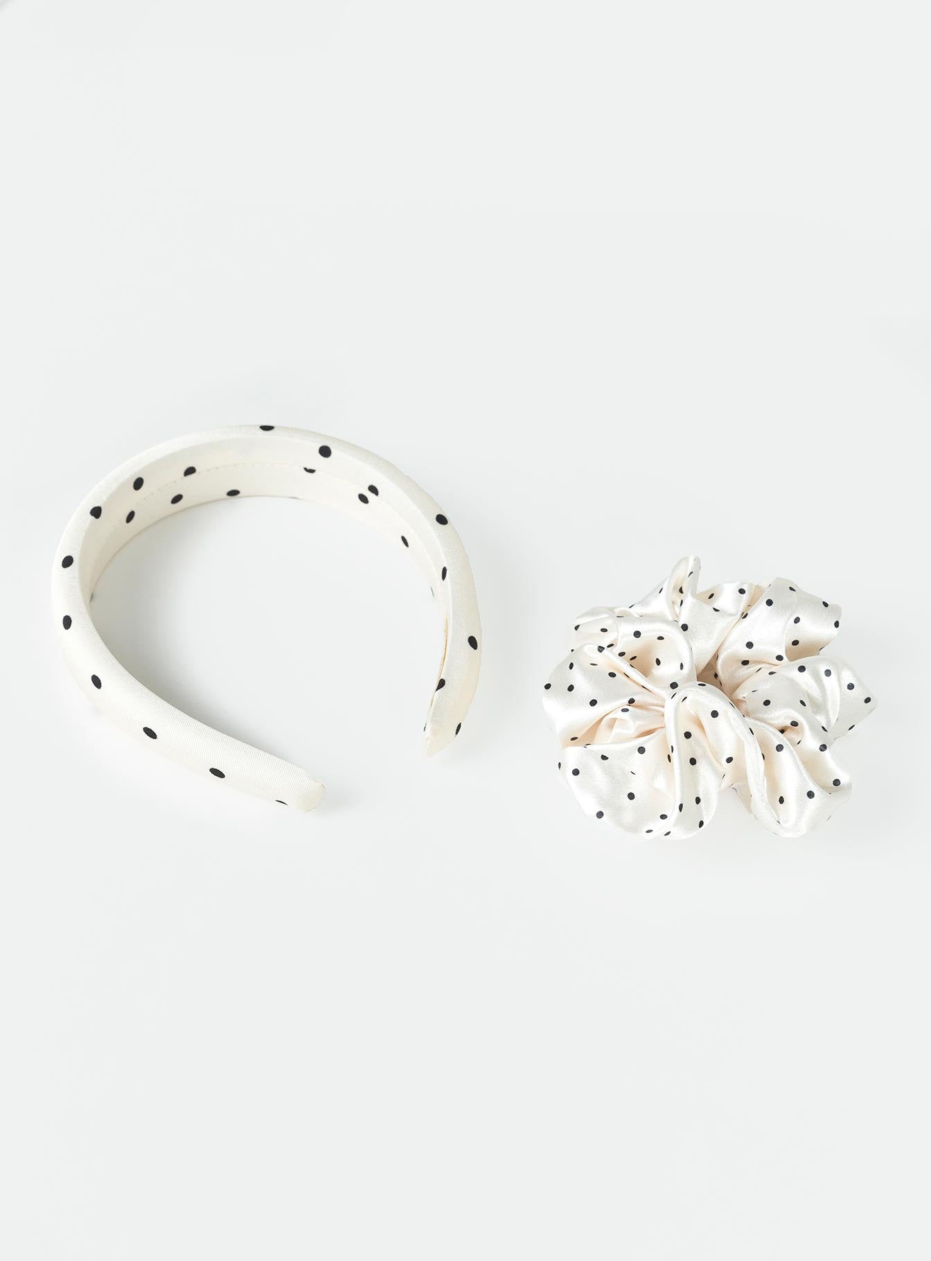 Hughes Scrunchie & Headband Cream - Image 2