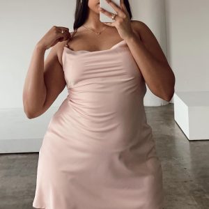 Celena Mini Dress Curve