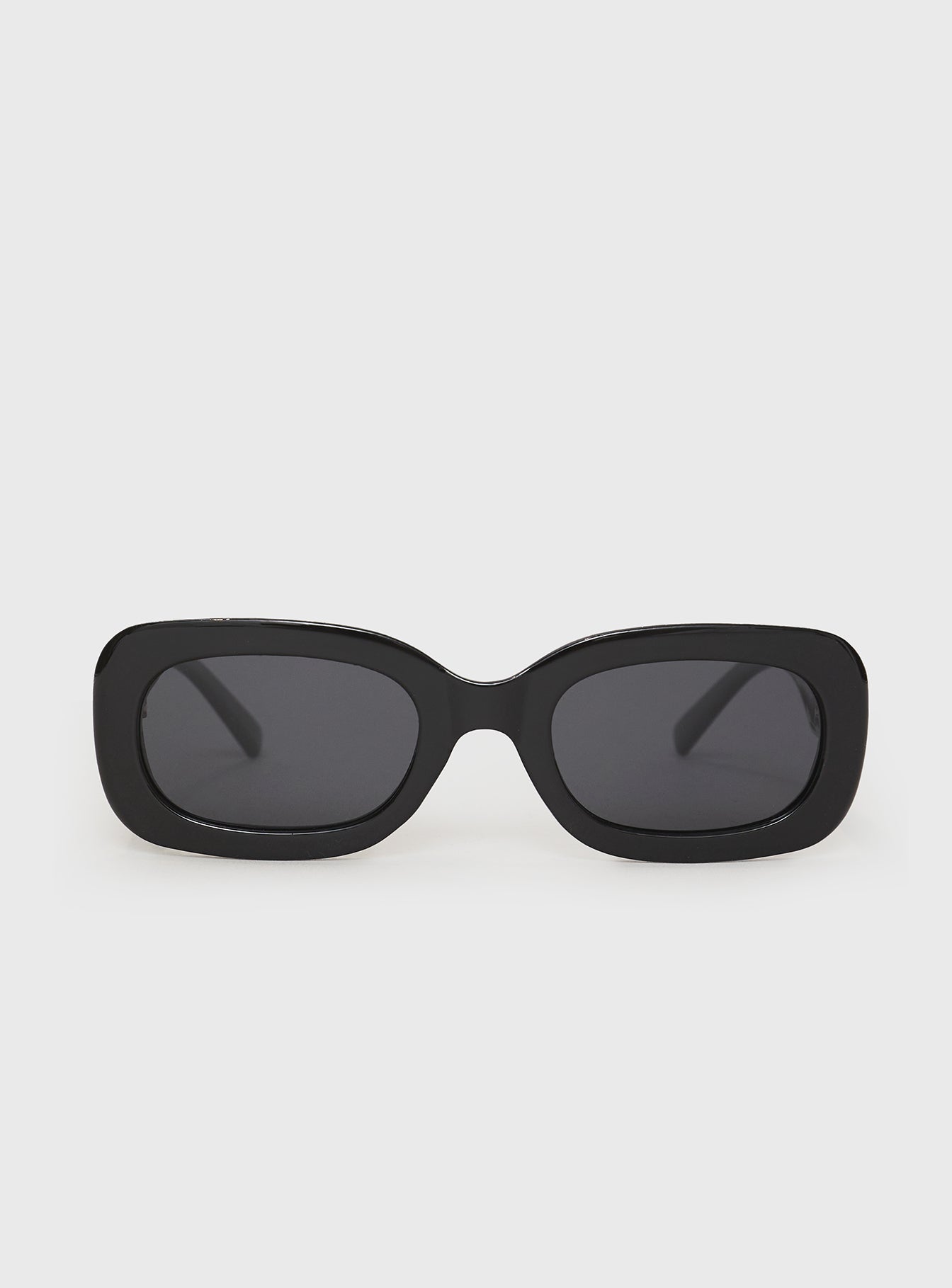 Deep Pockets Sunglasses Black - Image 2