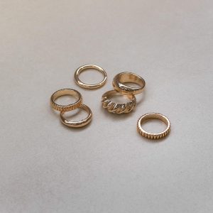 Stables Ring Pack Gold