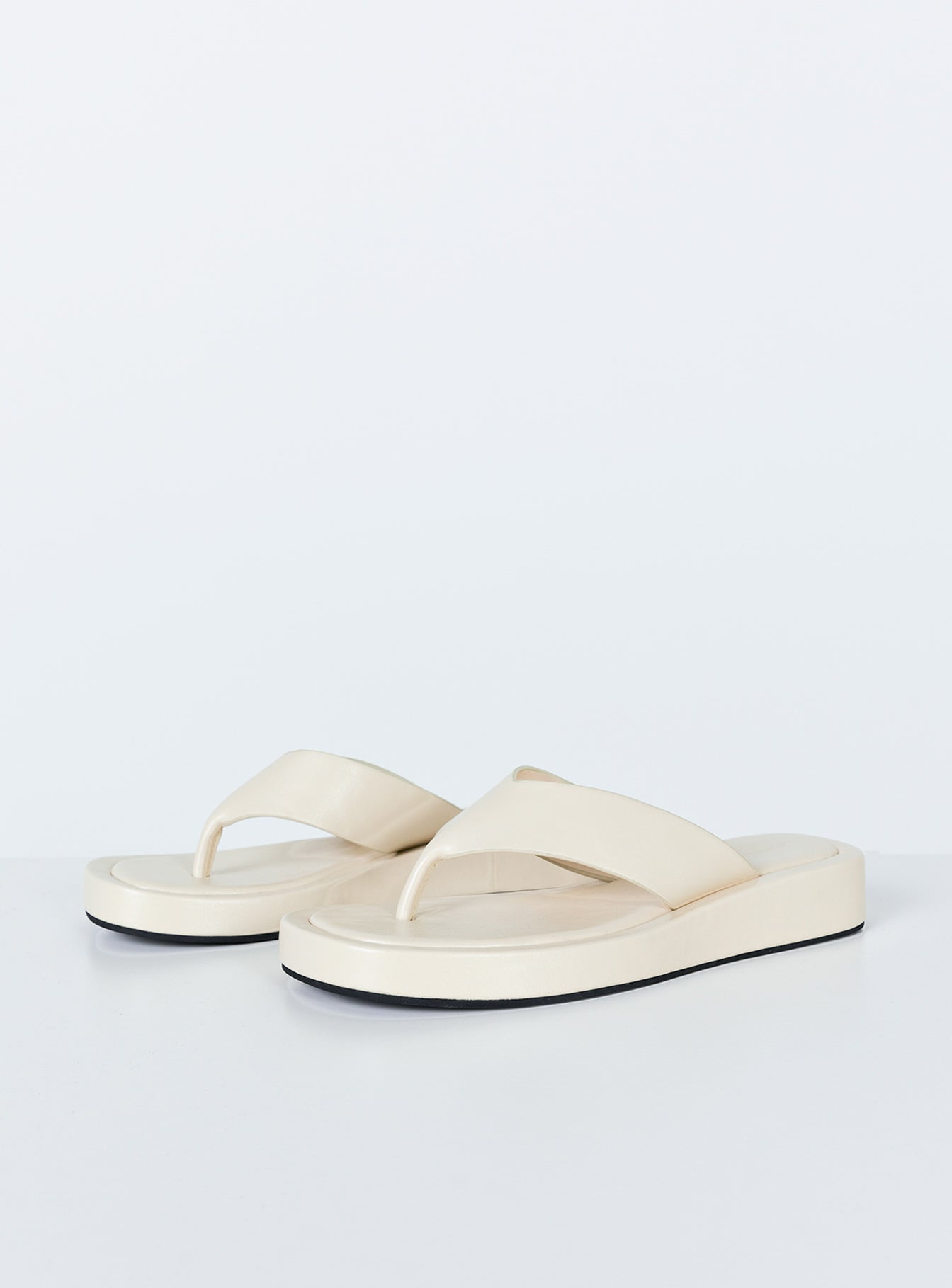 Tampa Sandals Beige - Image 2
