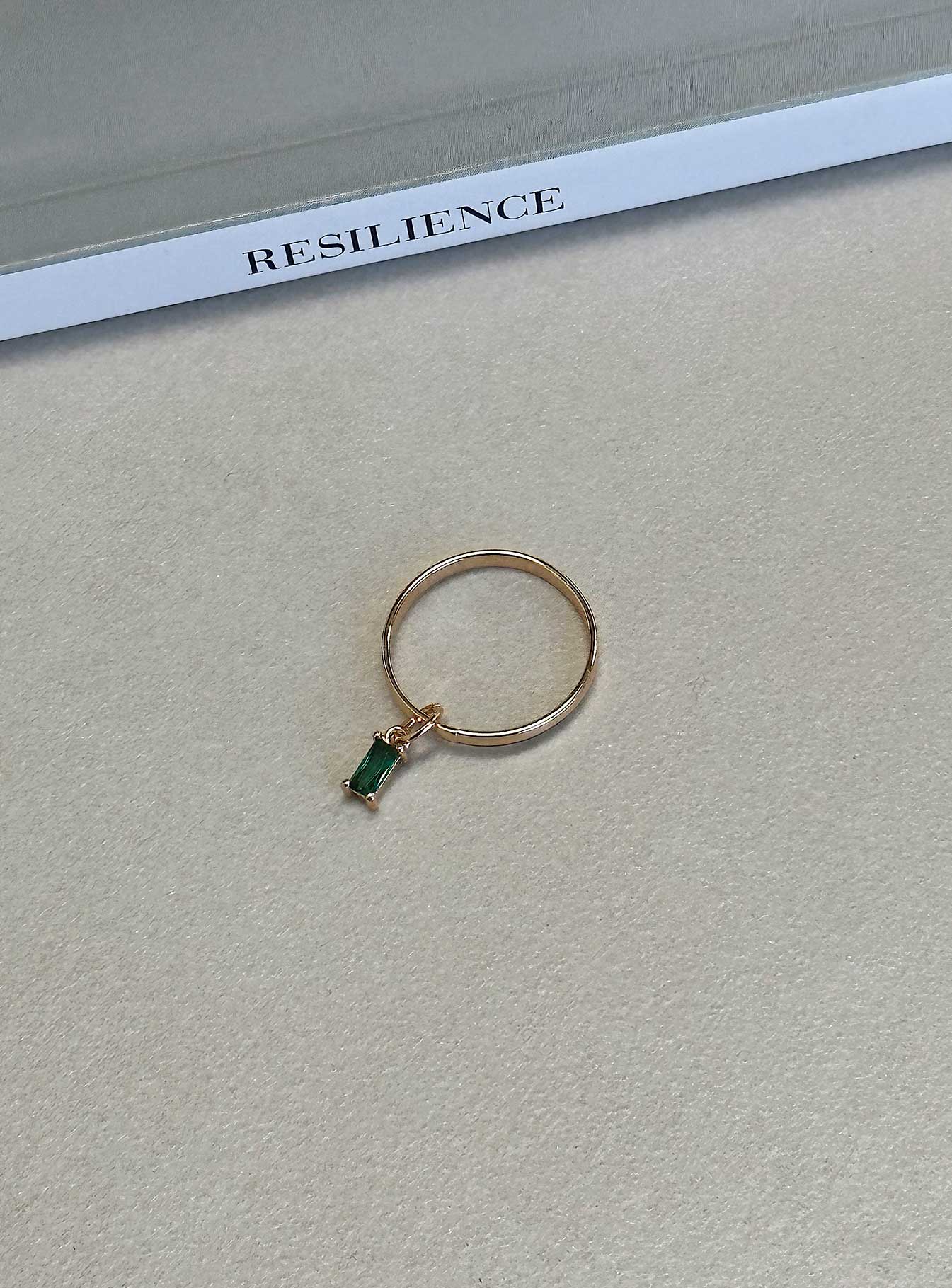 Henney Ring Green / Gold - Image 2
