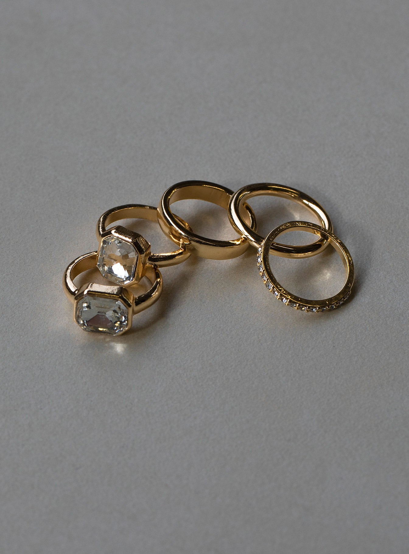 Fairview Ring Pack Gold - Image 3