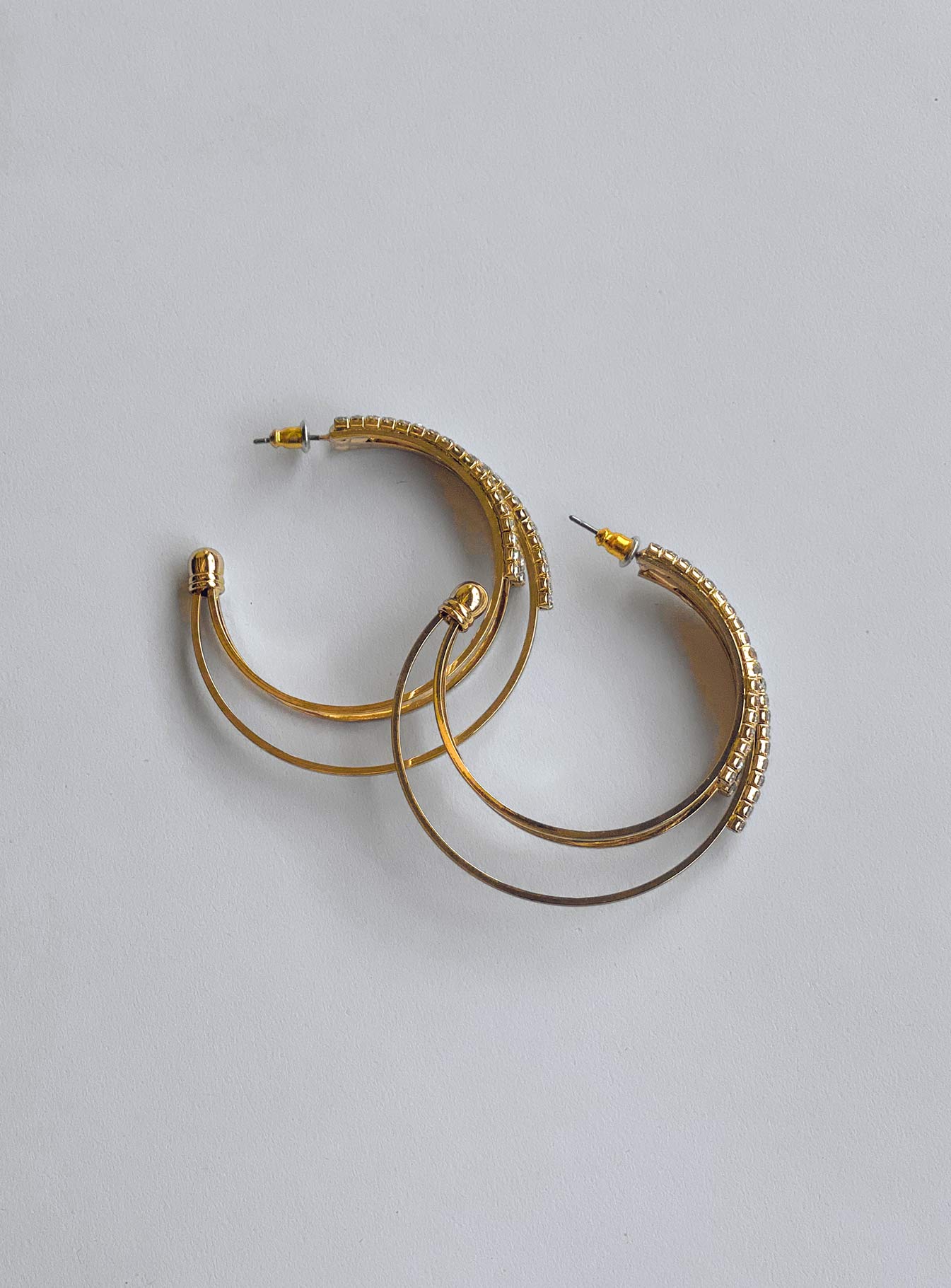 Ekin Hoop Earrings Gold - Image 2