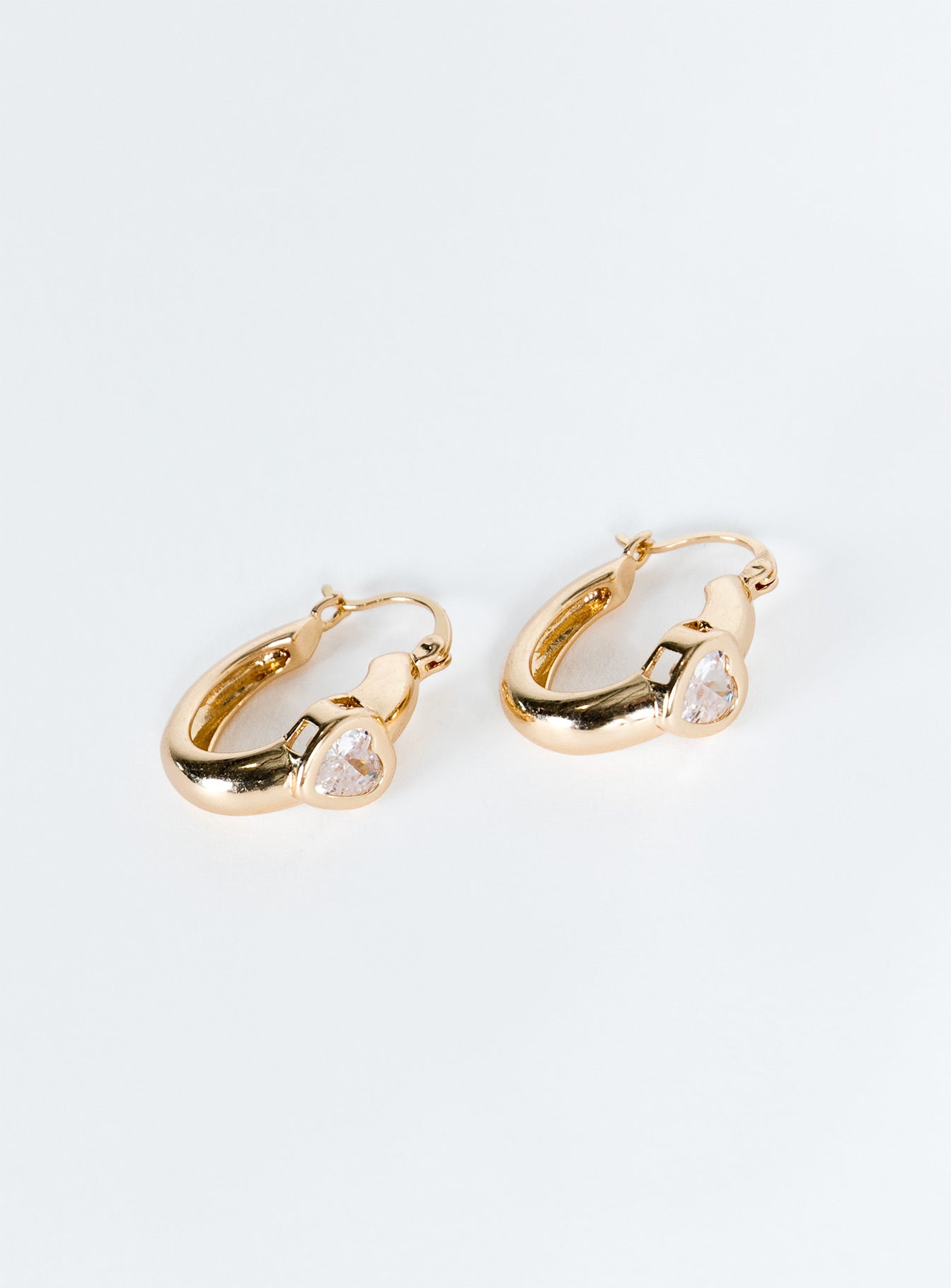 Arynn Earrings Gold - Image 2