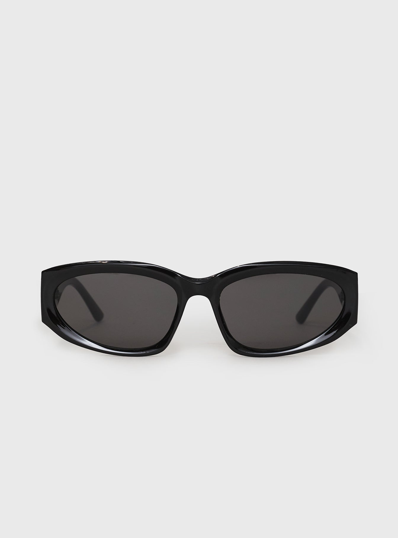 Maceline Sunglasses Black - Image 2