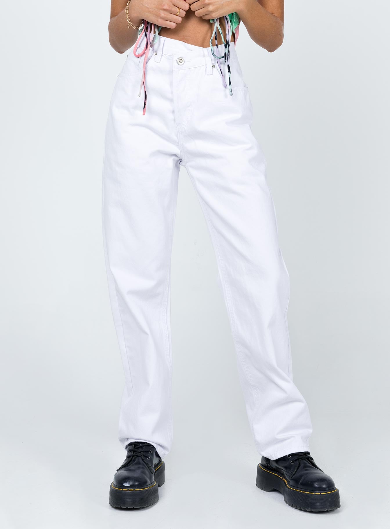 Holly Asymmetric Straight Leg Jeans White Denim - Image 3