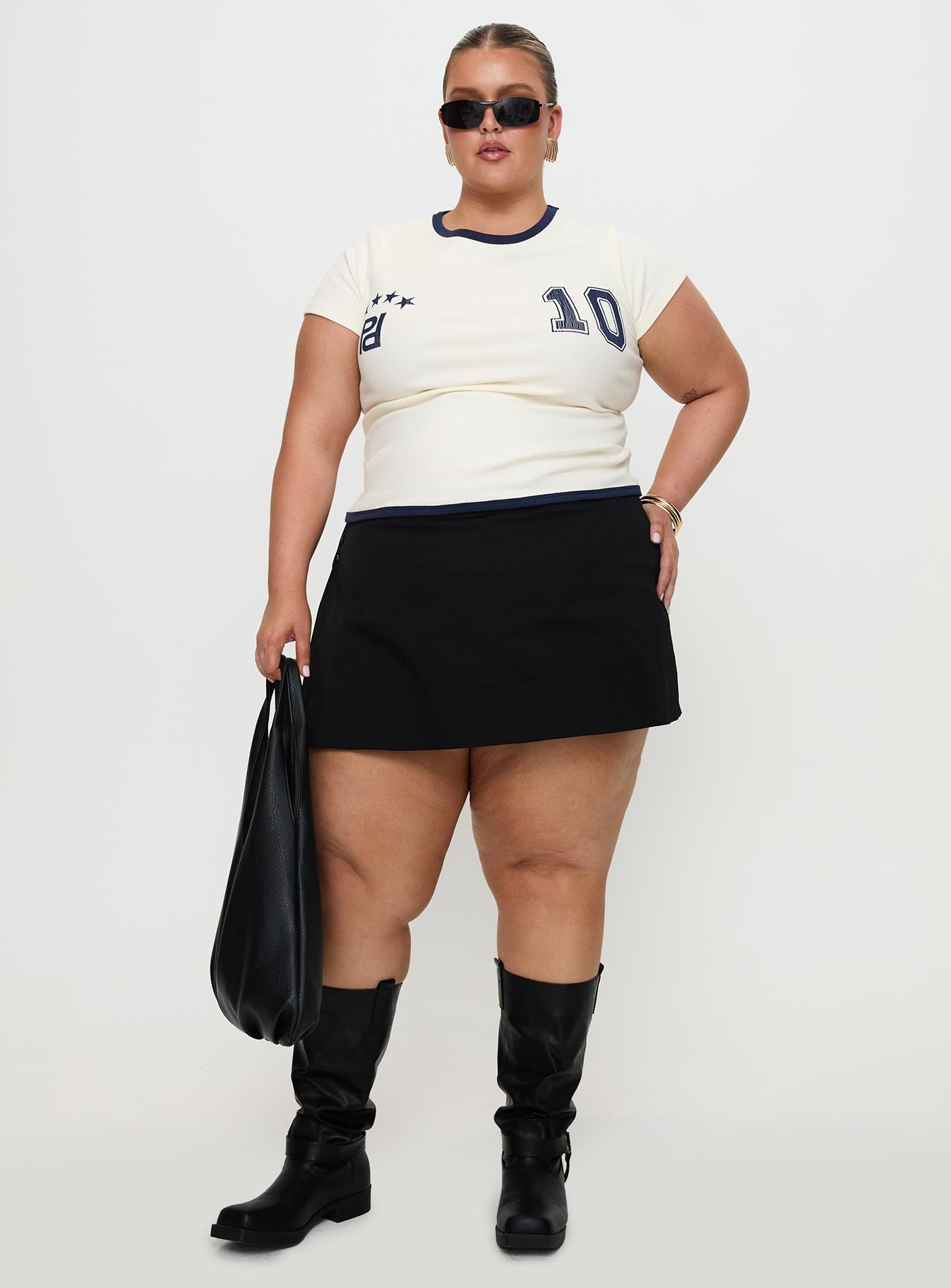 Track Record Graphic Top Cream Curve - Image 3