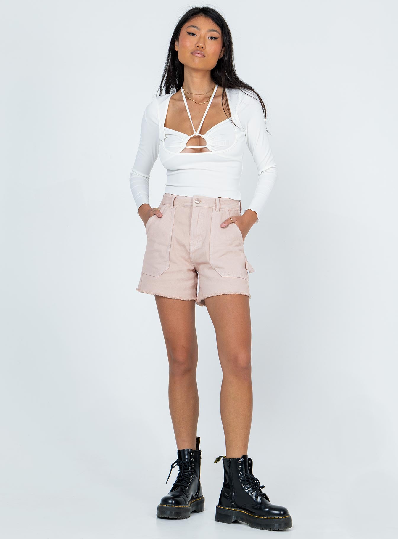 Hadley Mid Rise Shorts Beige - Image 3