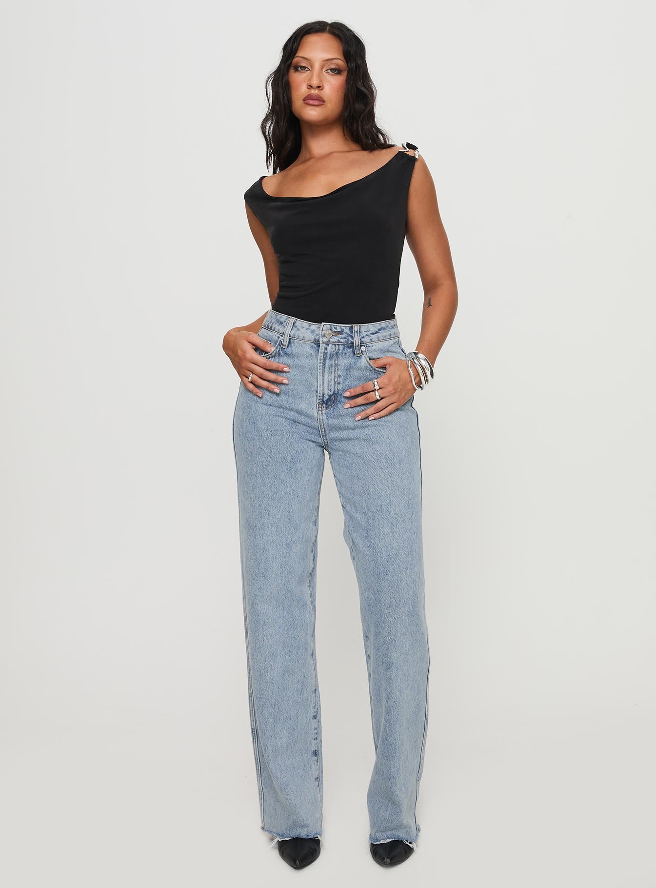 Karlina High Rise Straight Leg Jean Light Wash - Image 3