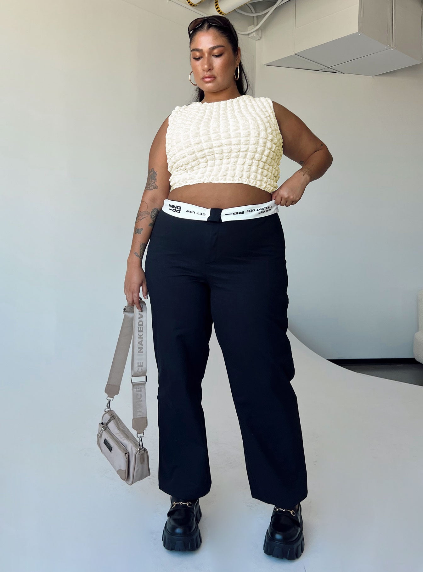 Kendrick Top Cream Curve - Image 3