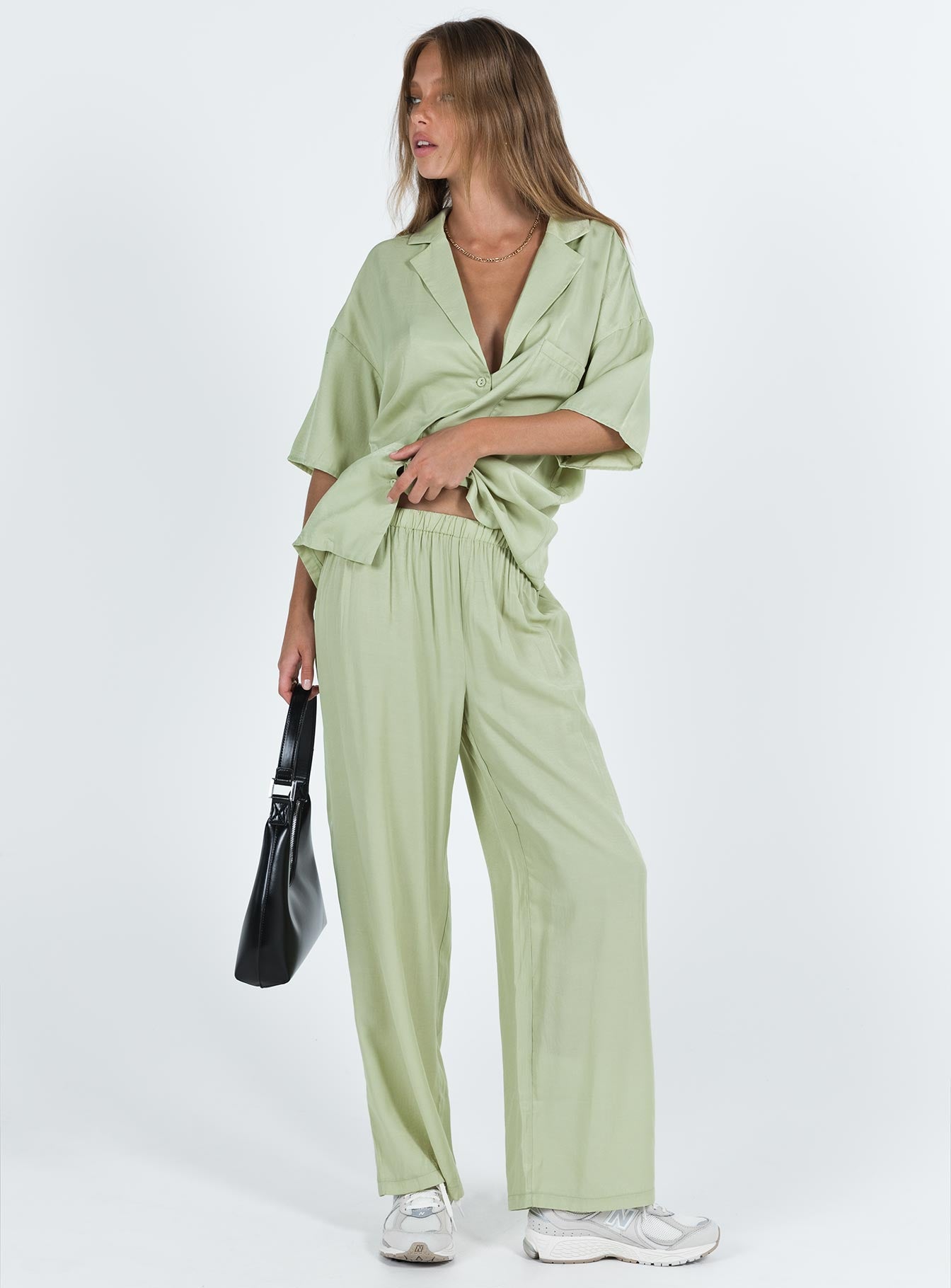 Leddick Set Sage - Image 4