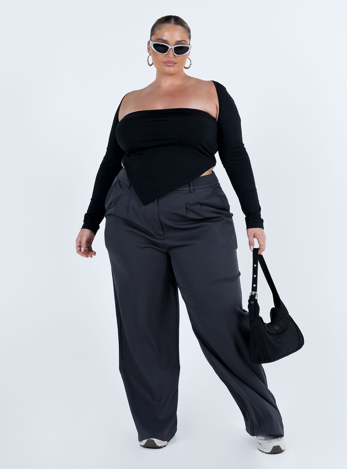 Koslo Bolero Top Black Curve - Image 3