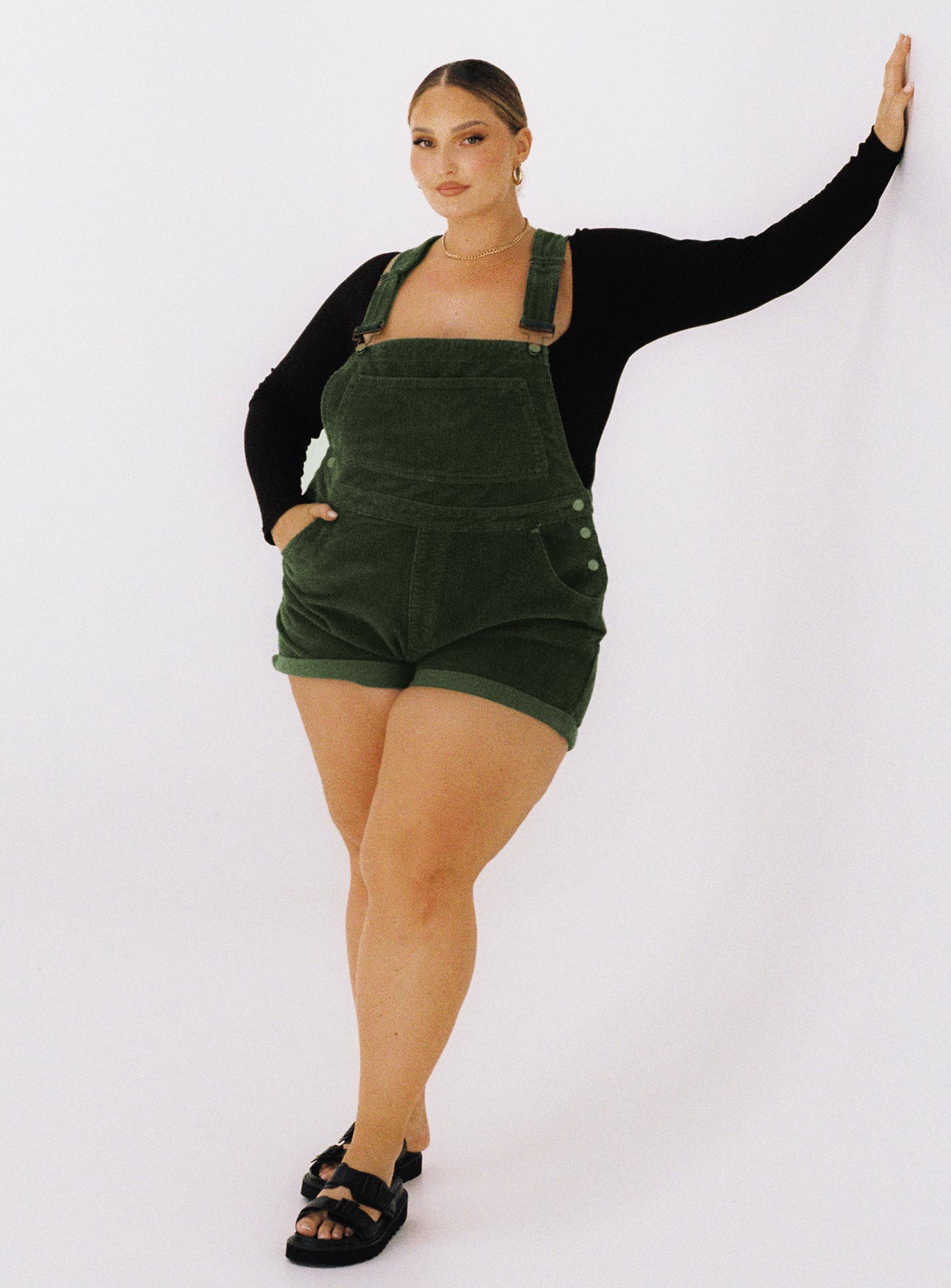 Kacey Short Overalls Khaki Curve - Image 2