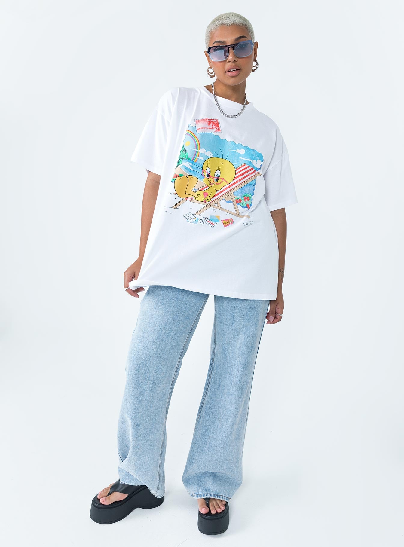 Tweety Post Card Vacation Oversized Tee White - Image 3
