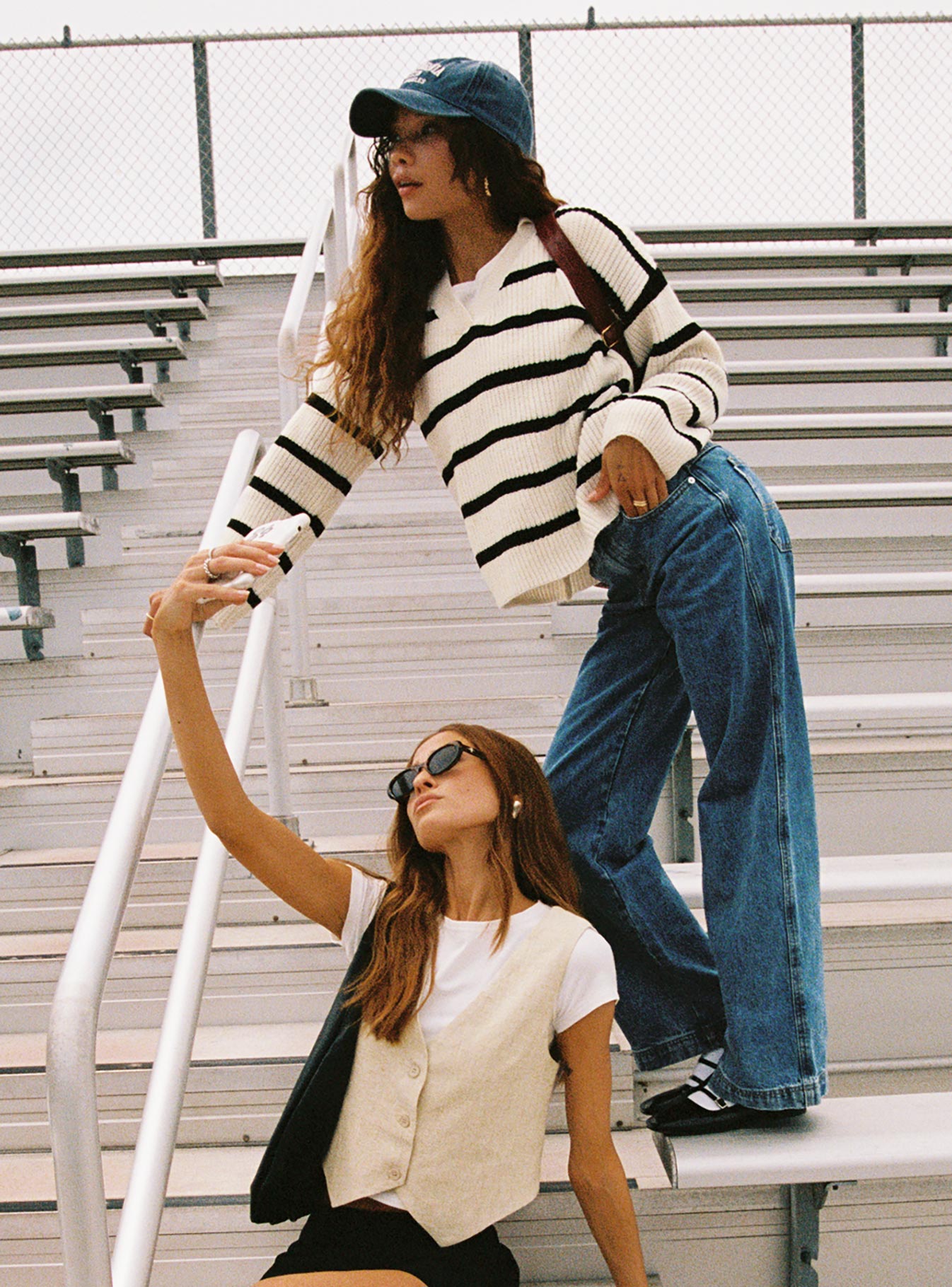 Jankins Low Rise Straight Leg Jeans Mid Wash - Image 9