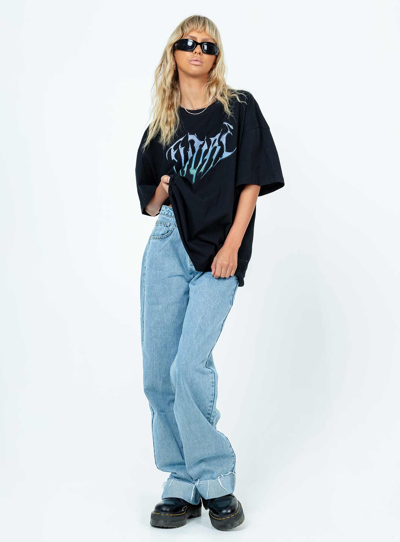 Future Oversize Tee Black - Image 3