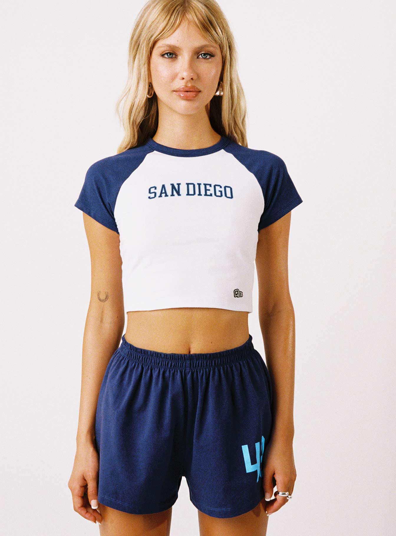 USD Soffee Shorts Navy - Image 2