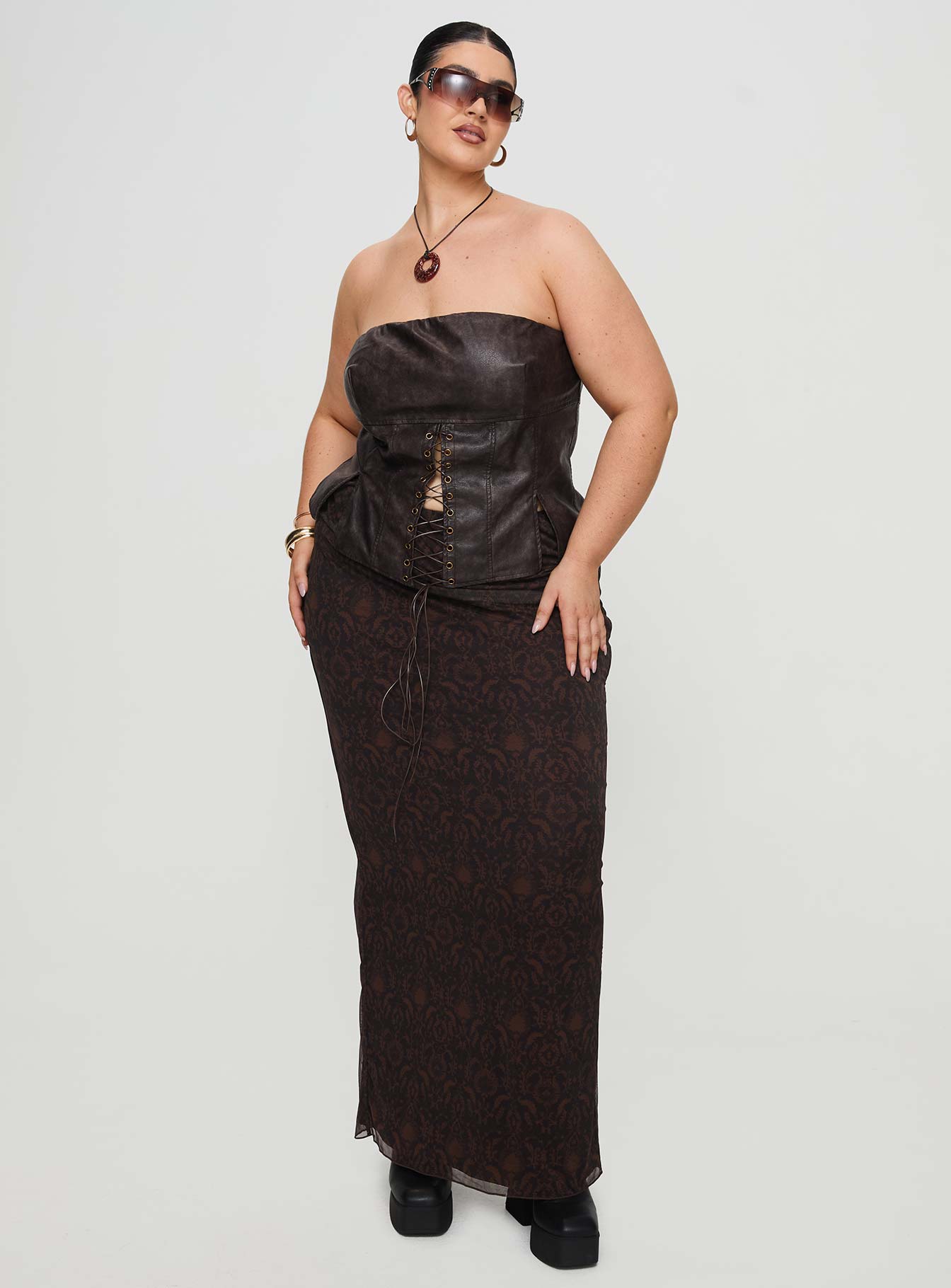 Afraid Strapless Faux Leather Top Brown Curve - Image 3