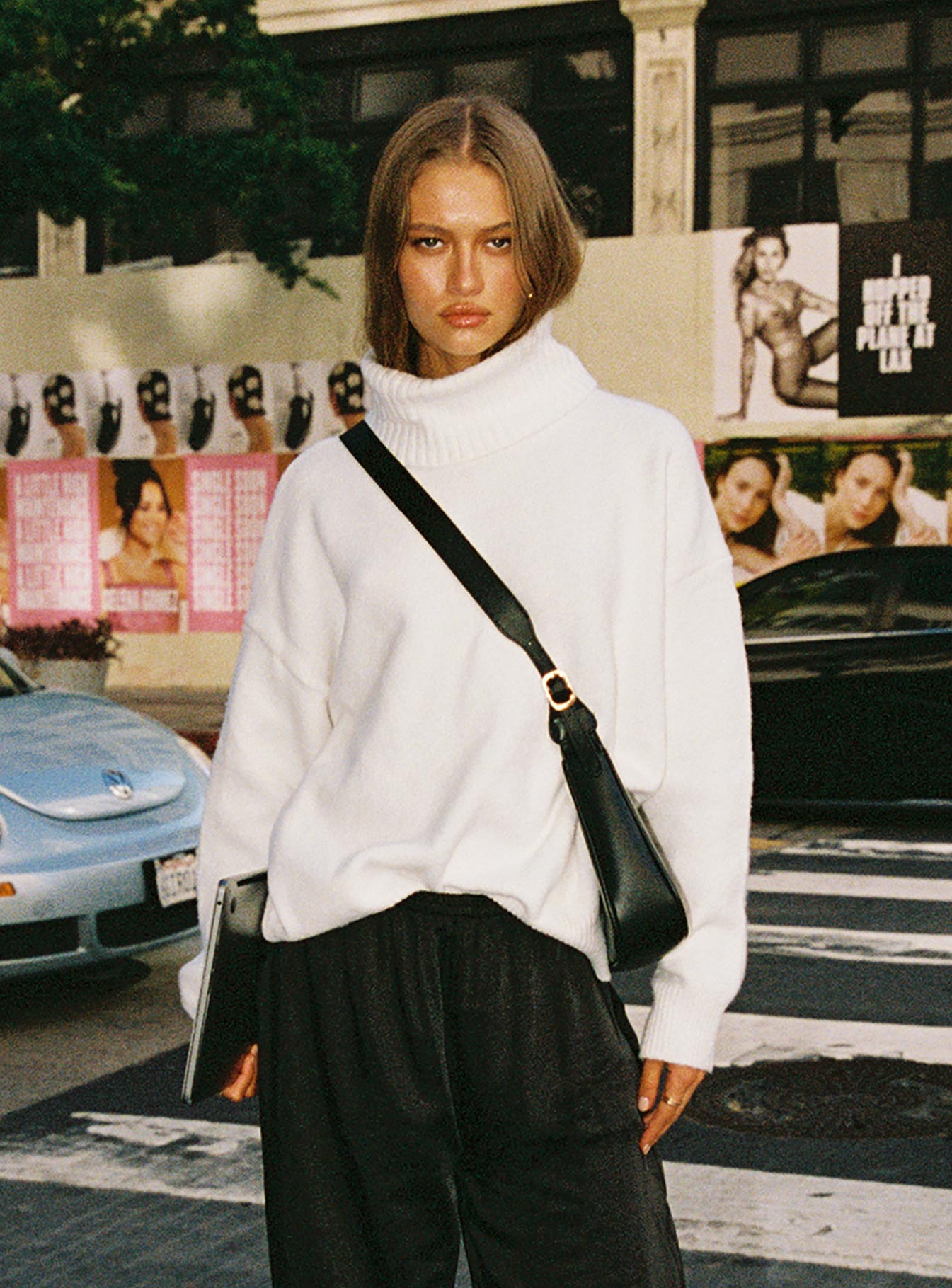 Oswin Turtleneck Sweater White - Image 11