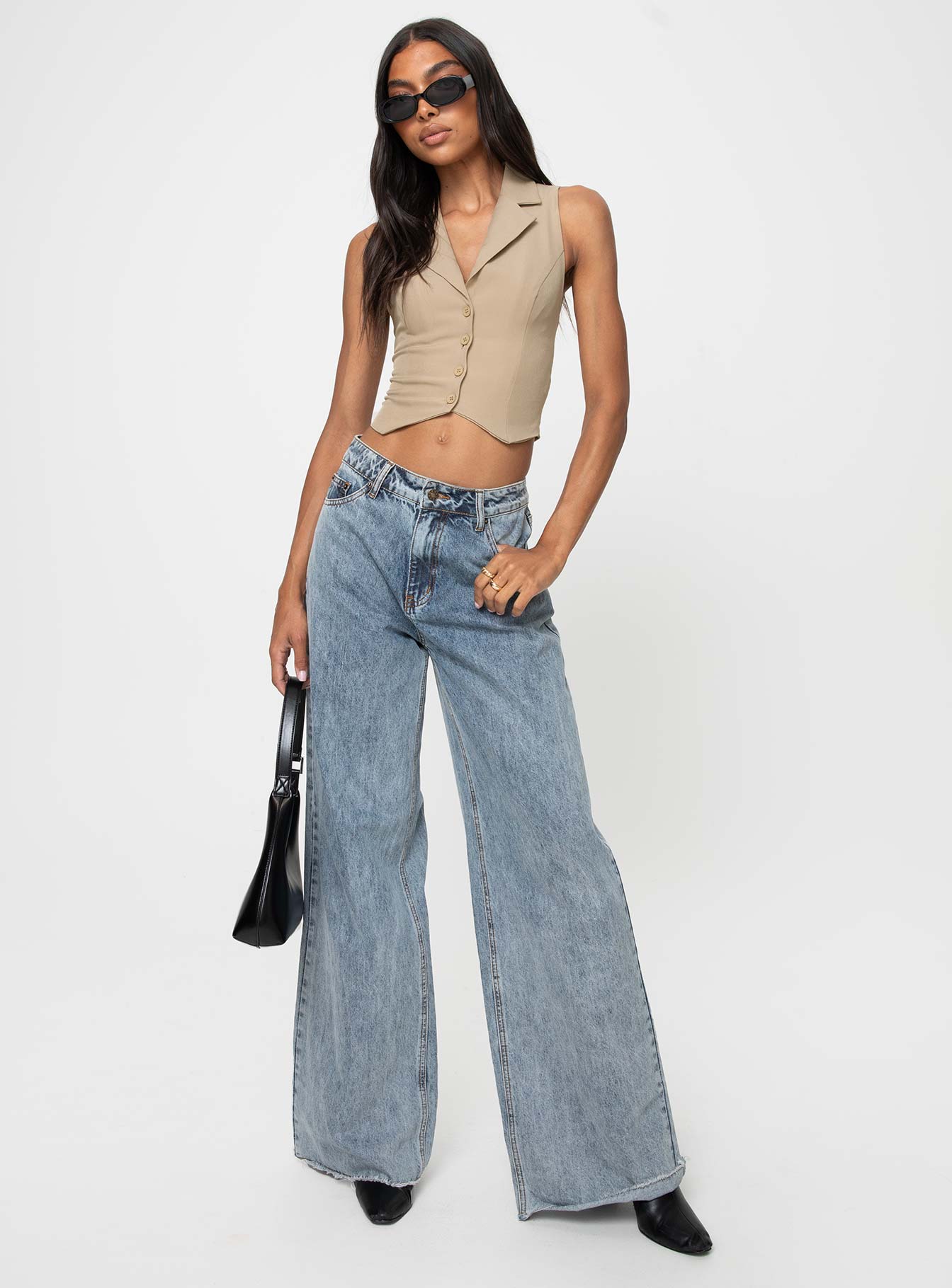 Aimer Vest Taupe - Image 2