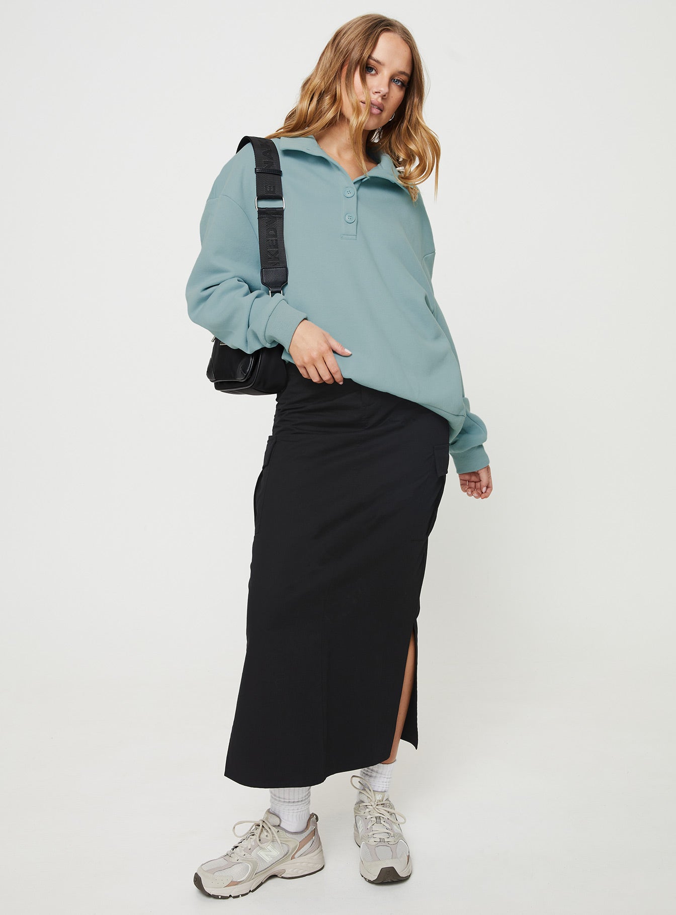 Alker Sweater Blue - Image 3