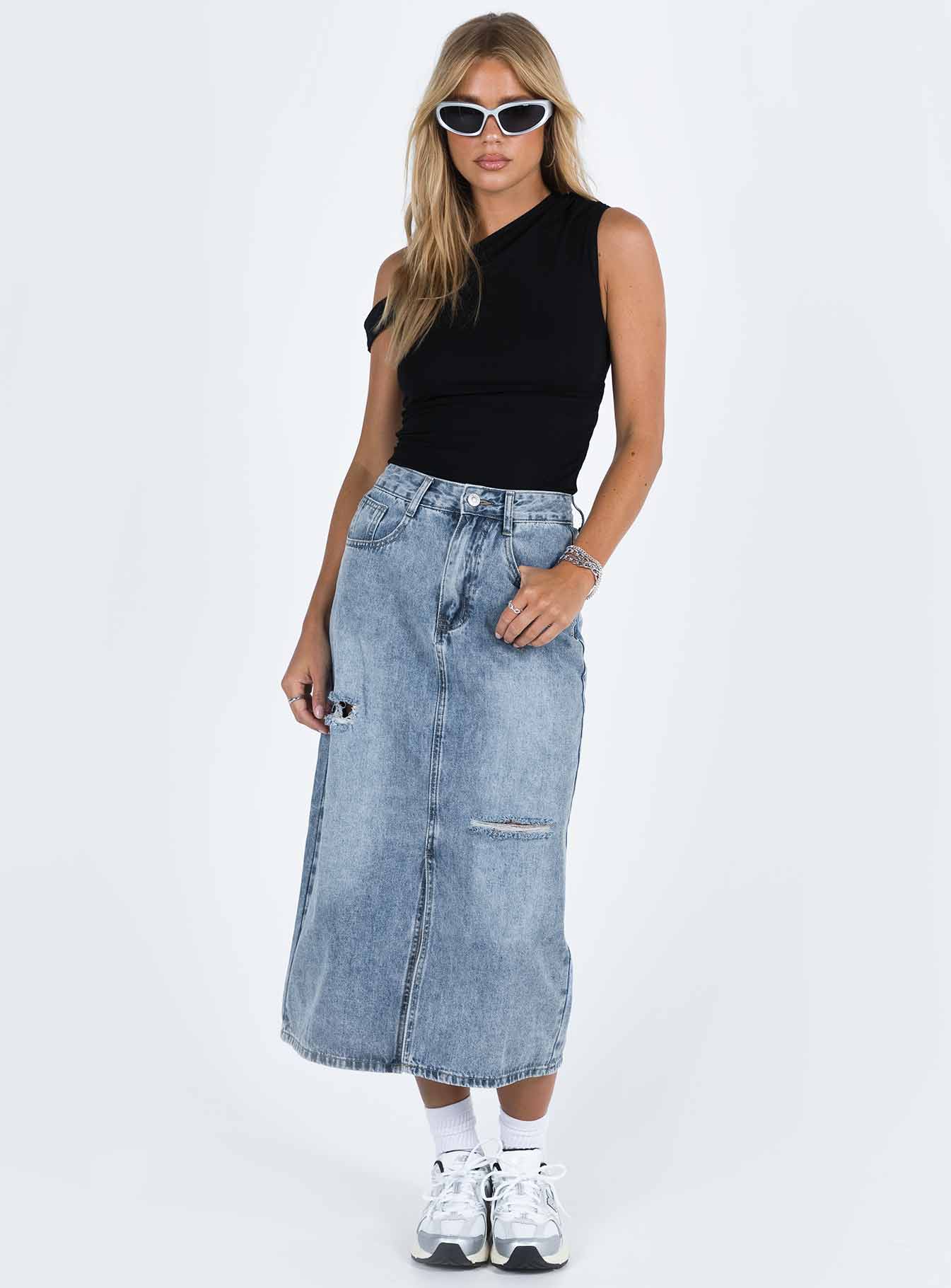 Belsie Midi Skirt Light Wash Denim - Image 4