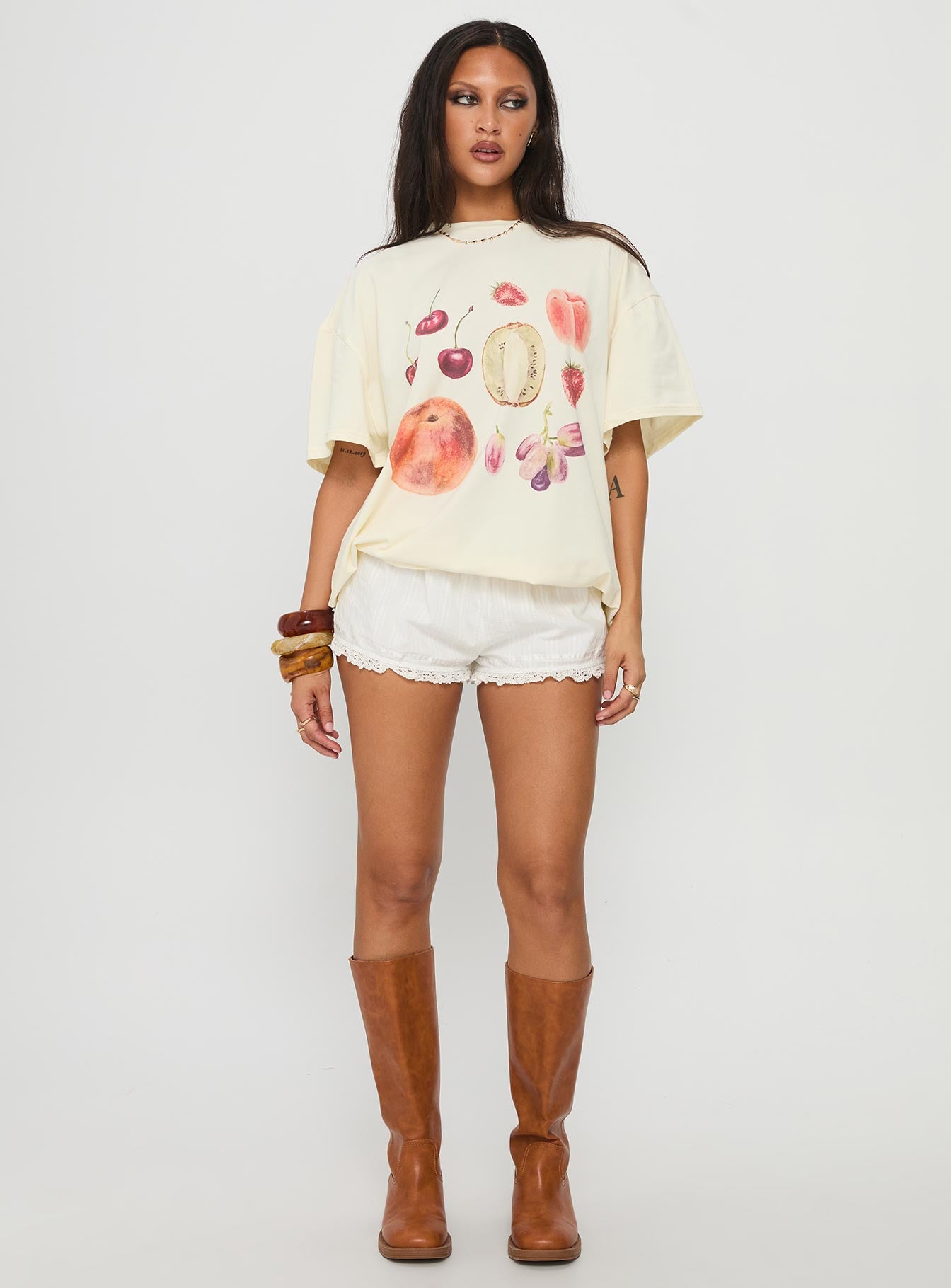 Farmer's Pick Oversized Graphic Top Cream - Image 3
