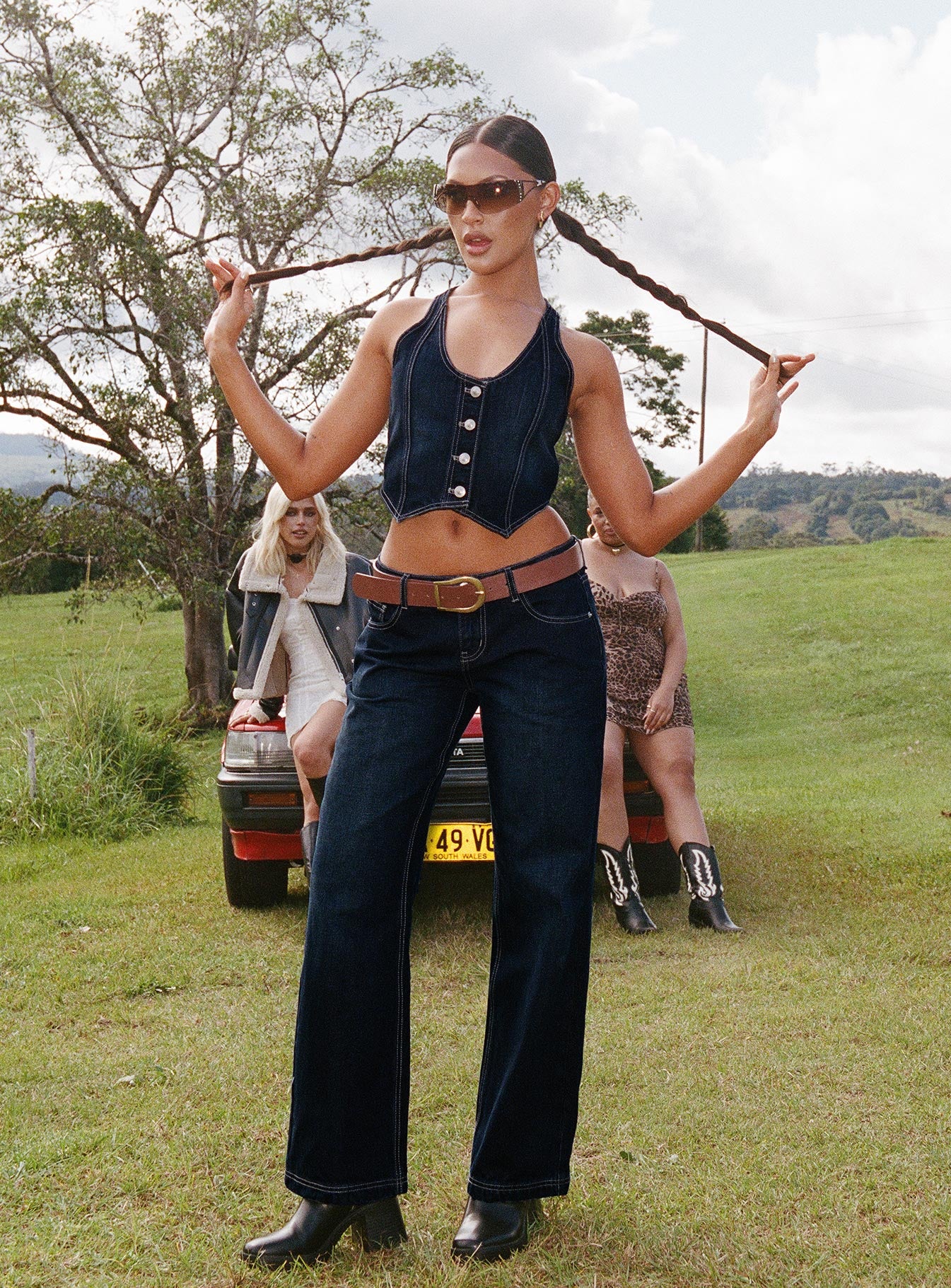 Willson Mid Rise Jeans Dark Wash Denim - Image 2