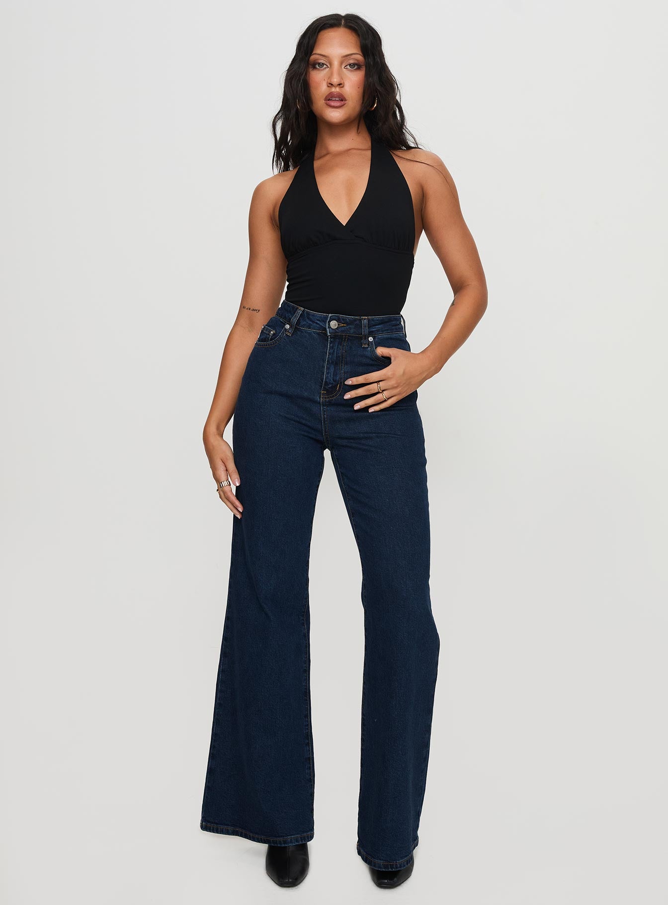 Thearlie High Rise Flared Jeans Dark Wash - Image 3